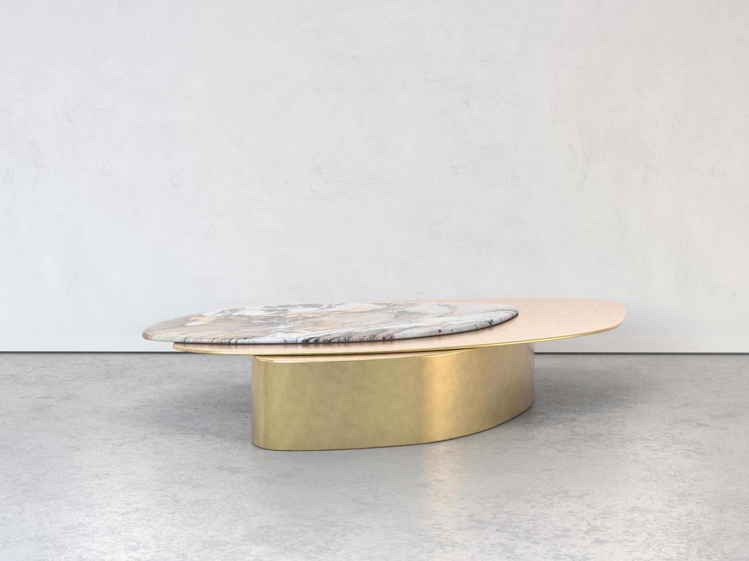 Table basse Explore I en pierre, laiton et verre en édition limitée Grzegorz Majka en vente 6