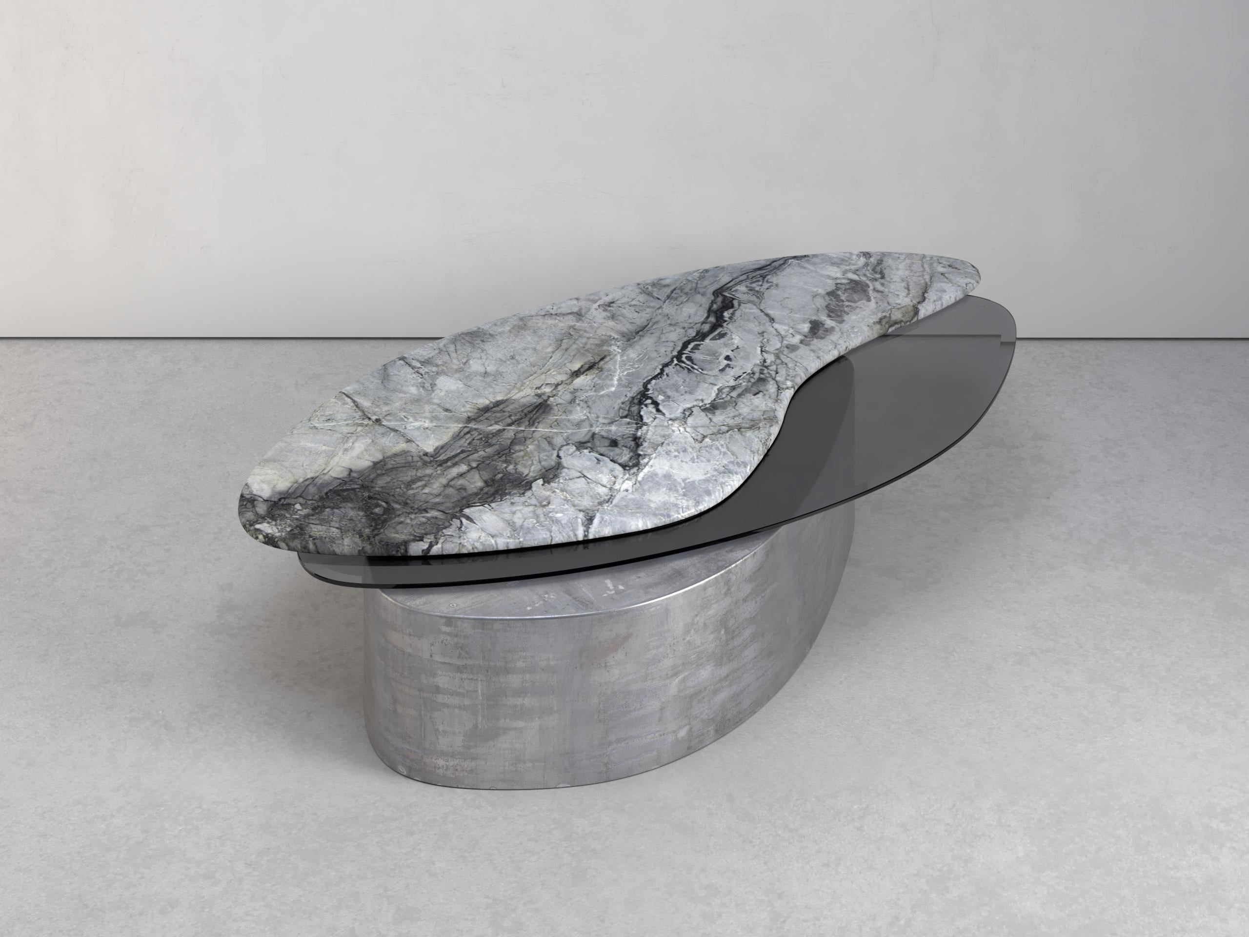 Table basse Explore II en pierre, acier et verre en édition limitée de Grzegorz Majka en vente 1