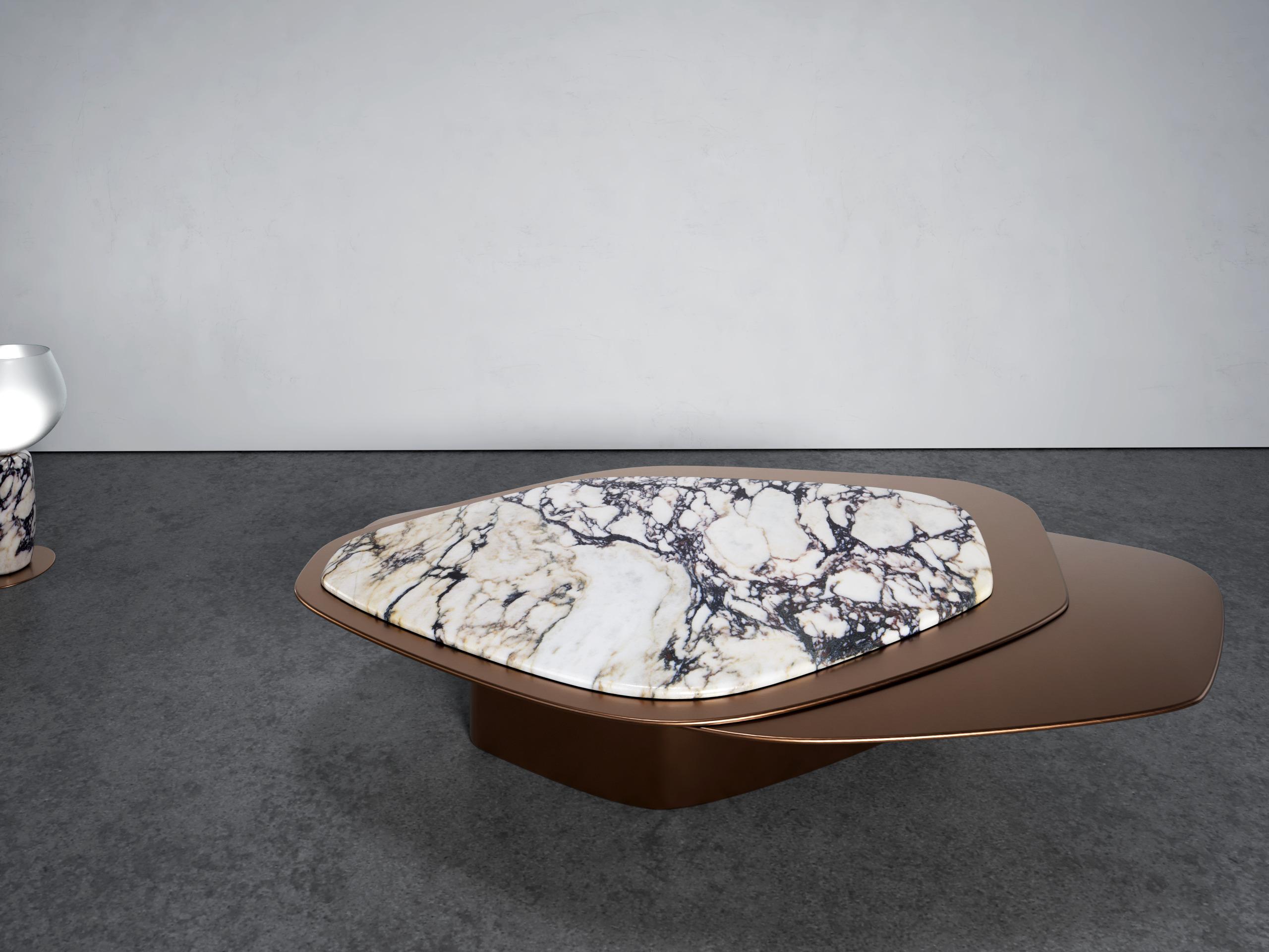 Table basse Explore III en bronze et Calacatta en édition limitée de Grzegorz Majka en vente 2
