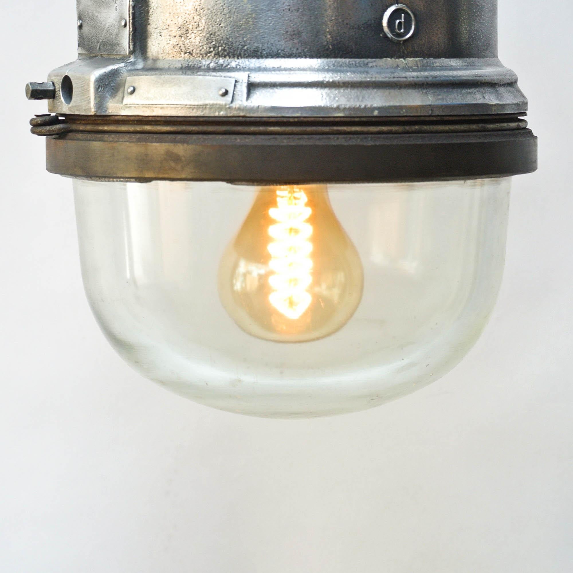 Explosion-Proof Light Used in Chemical Industry Germany, circa 1960-1969 In Good Condition For Sale In Saint Ouen, FR