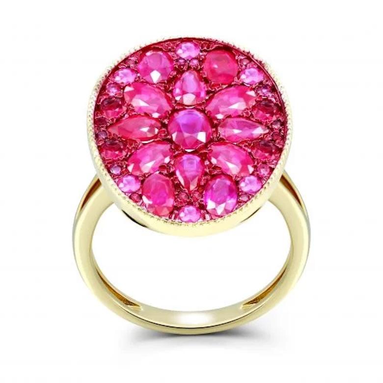Round Cut Explosion Ruby 4, 7 ct Yellow 18K Gold Ring for Her For Sale
