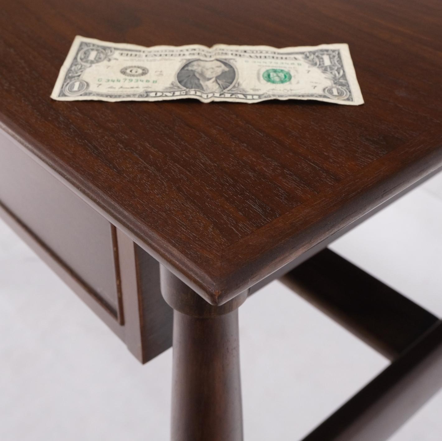 Exposed Dowel Shape Legs Floating Top 3 Drawers Walnut Desk Table Console Mint In Good Condition In Rockaway, NJ