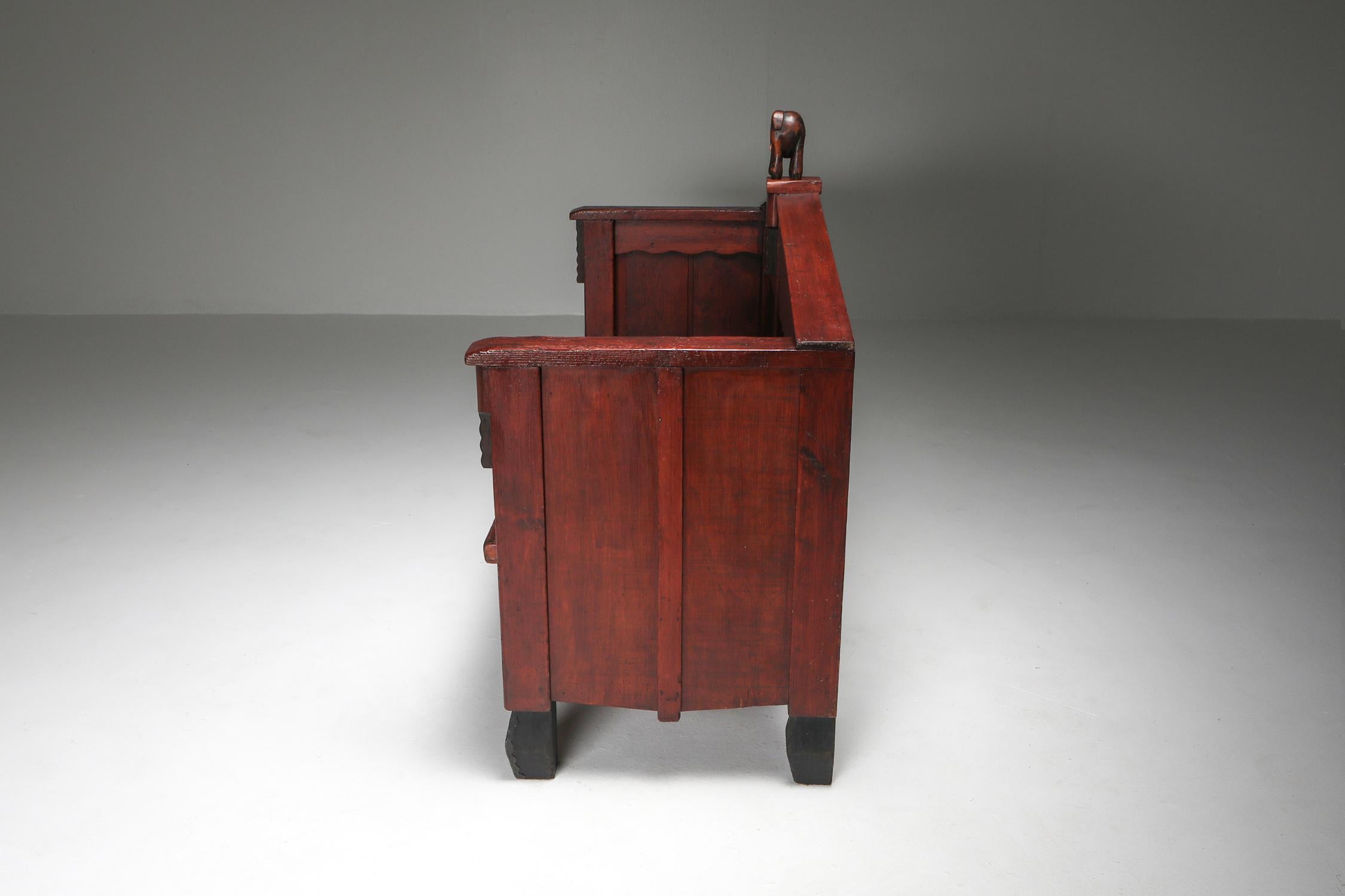 Expressionniste Banc d'école expressionniste d'Amsterdamse, en pin, années 1920 en vente