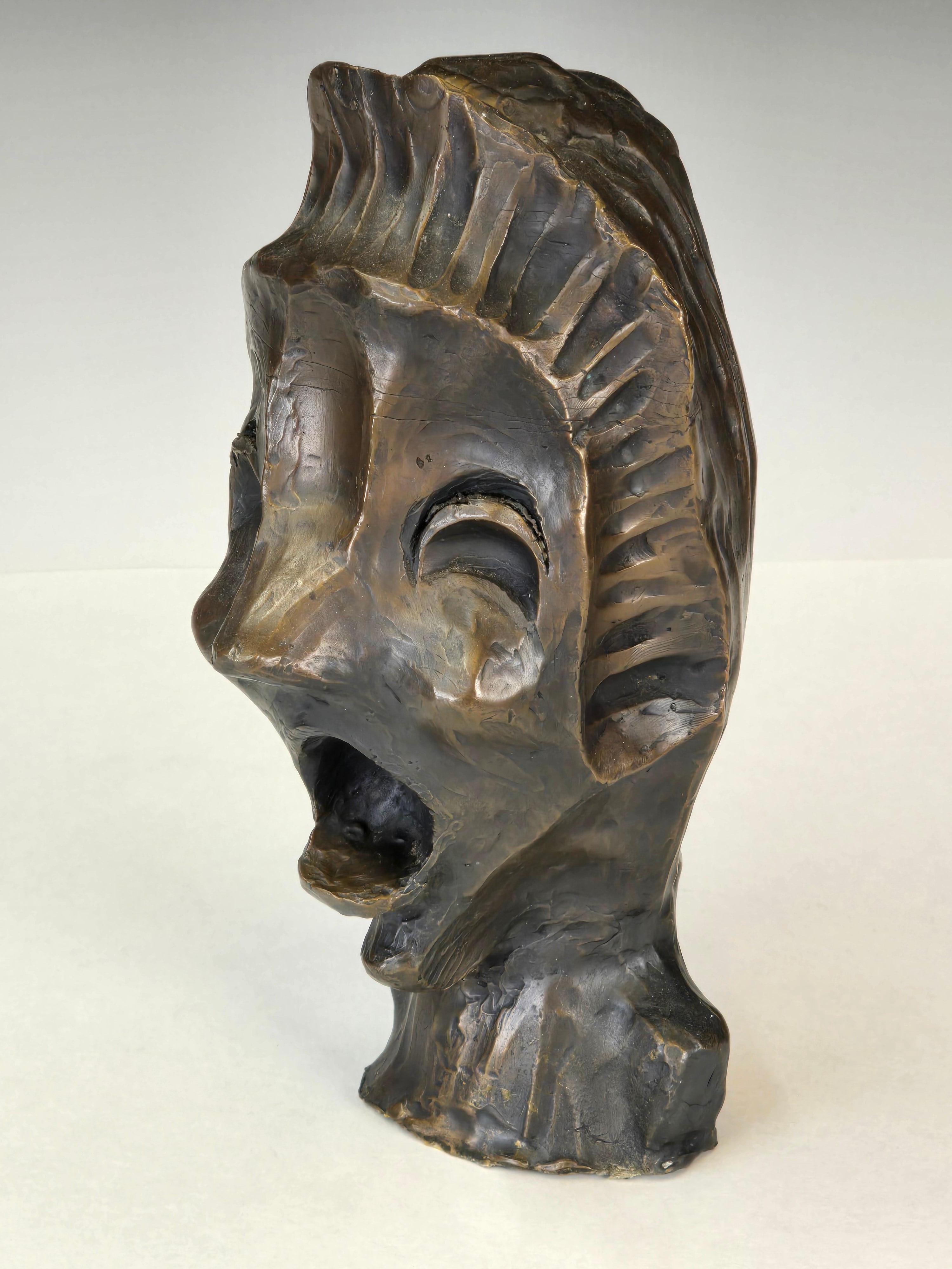 Sconosciuto Busto espressionista in bronzo fuso in vendita