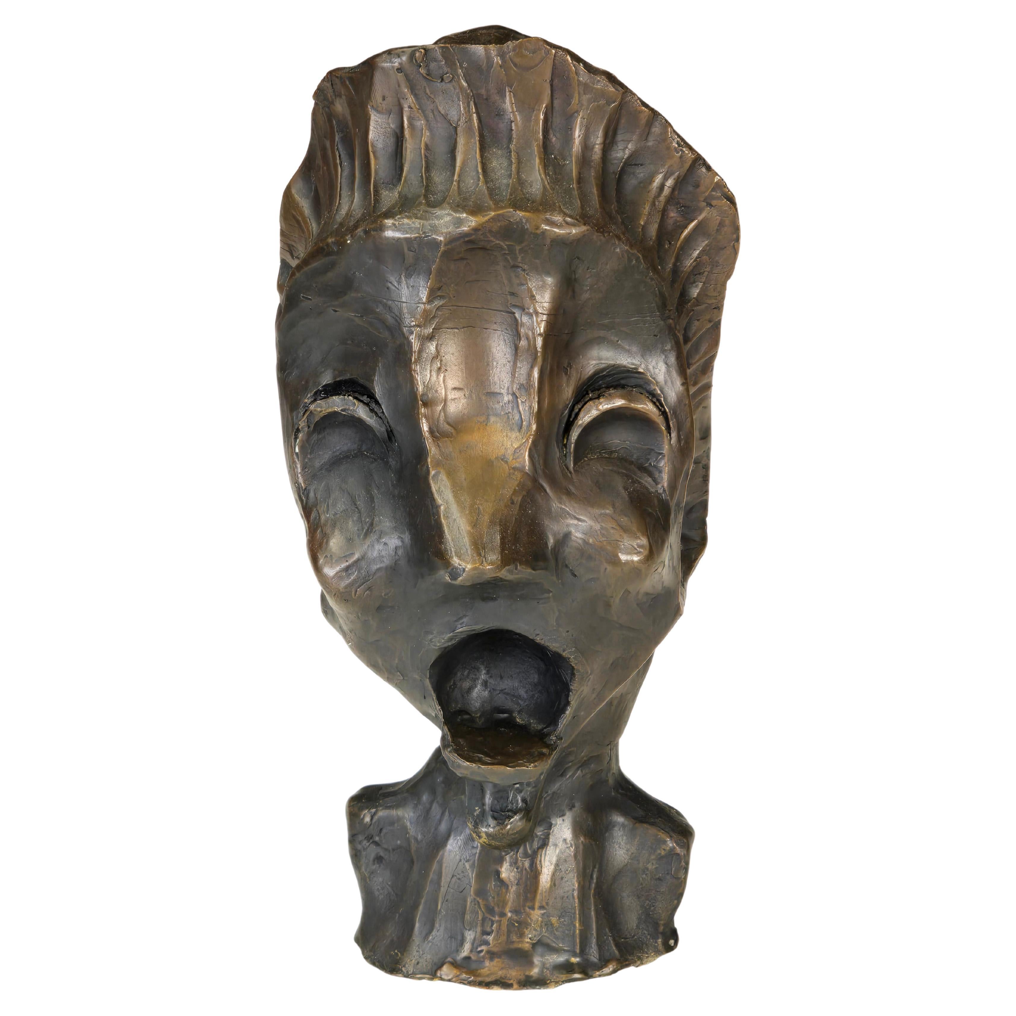 Busto expresionista de bronce fundido