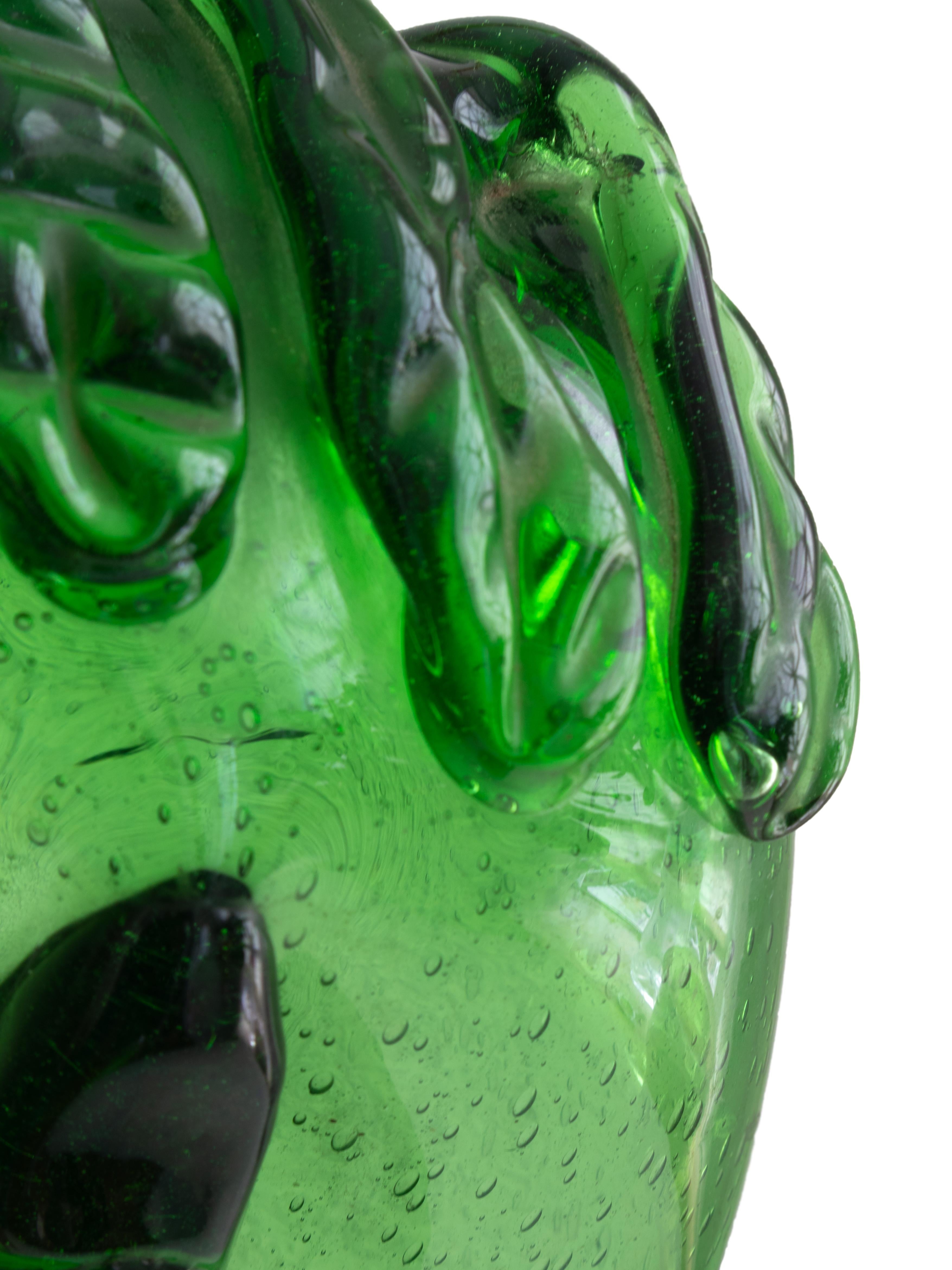 Scultura espressionista in vetro verde, A. Colucci, anni '50 in vendita 3