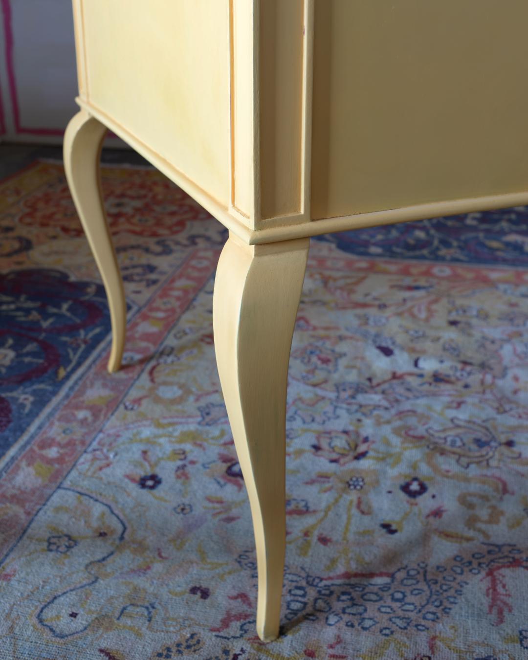 Expressionist Rococo Berlin Deko Bureau-Plat/Desk, Lacquered in Saffron Yellow in vendita 2