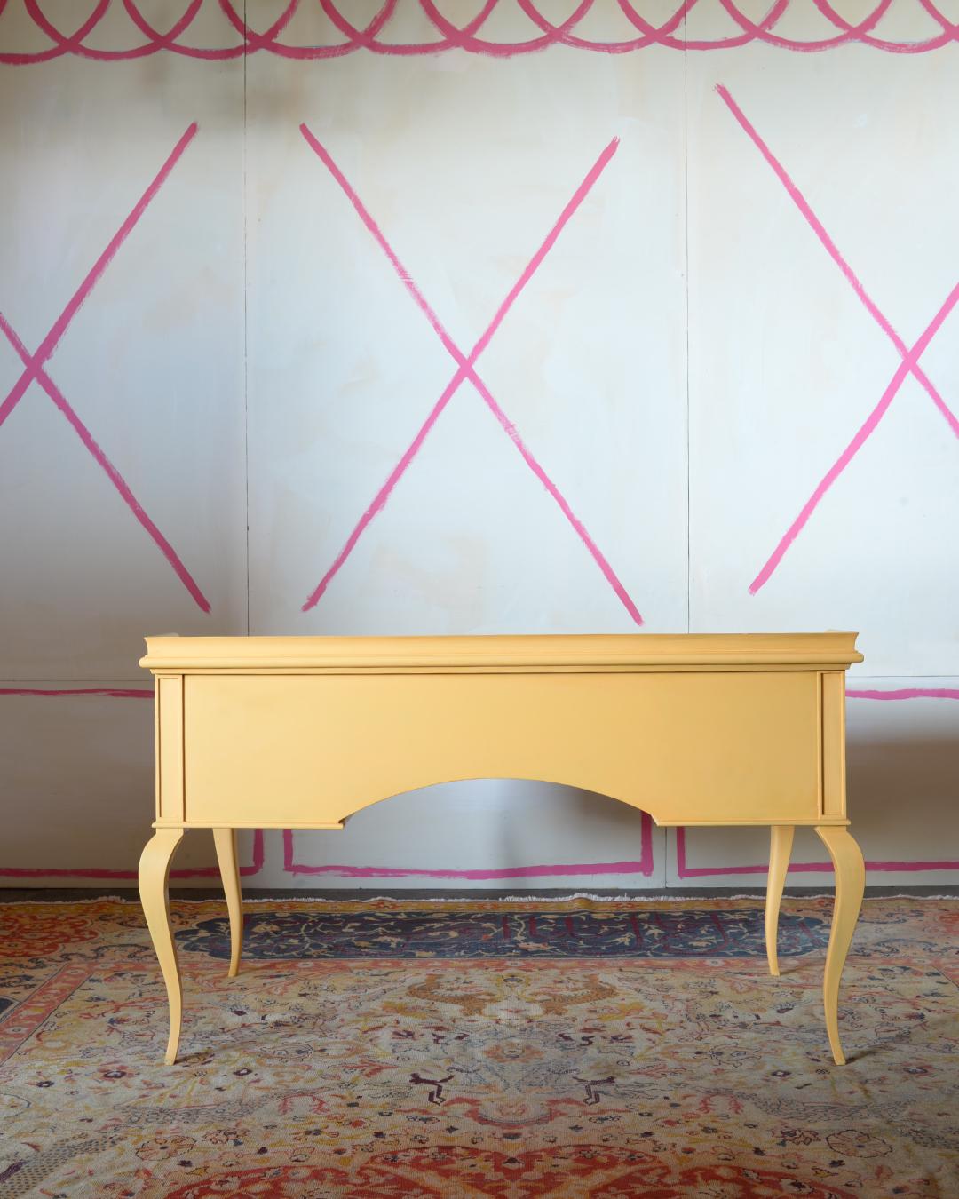 Expressionist Rococo Berlin Deko Bureau-Plat/Desk, Lacquered in Saffron Yellow in vendita 6