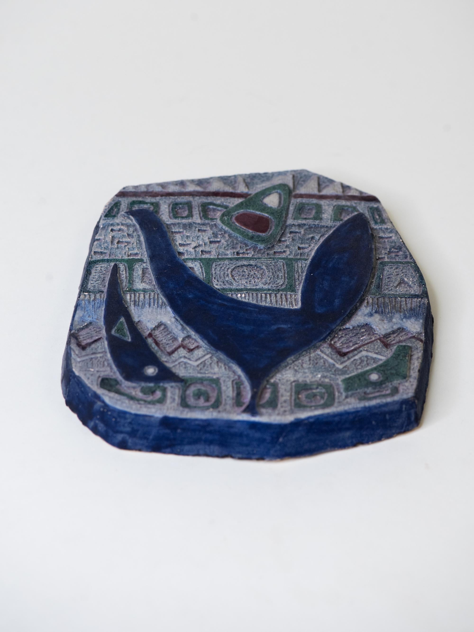 Scandinave moderne Relief expressif en céramique d'Eva Hellbom, Suède, années 1970 en vente