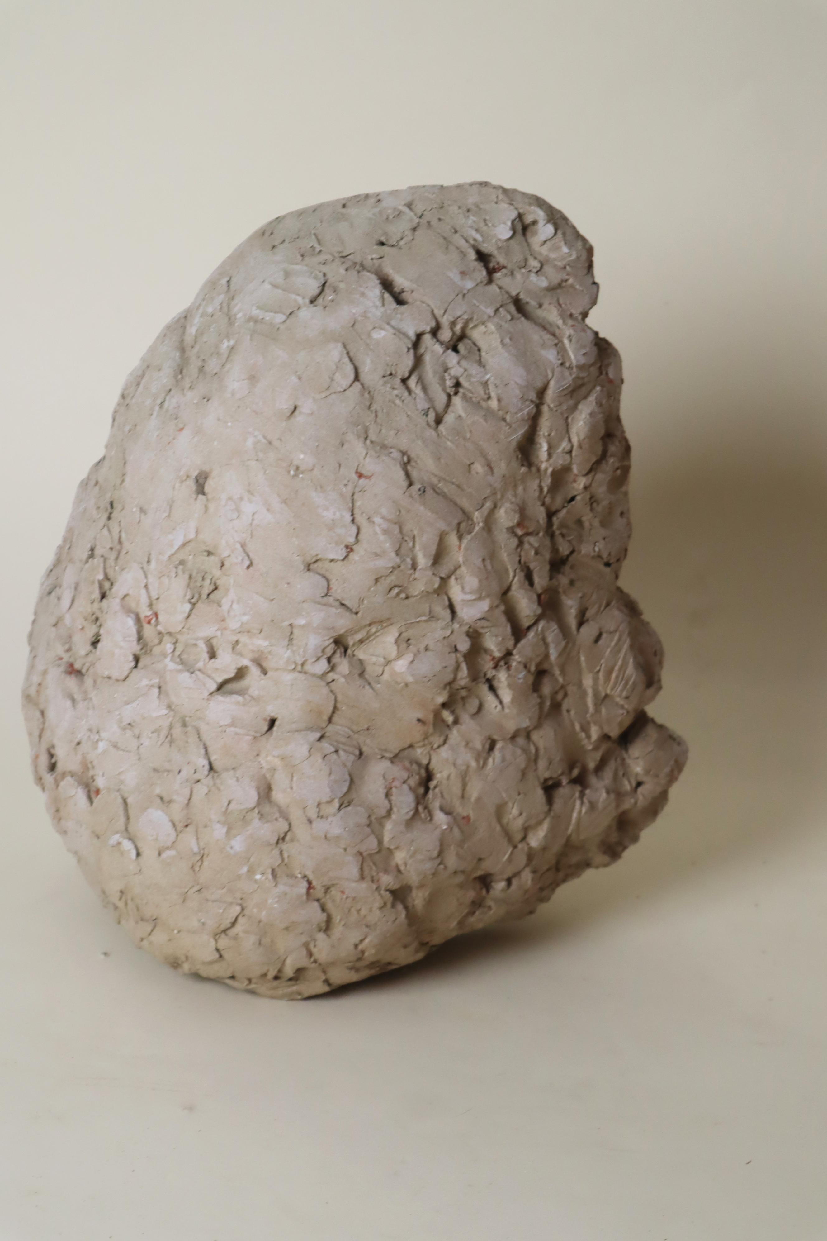 Fatto a mano Busto bianco espressivo di uomo con baffi e capelli lunghi in vendita