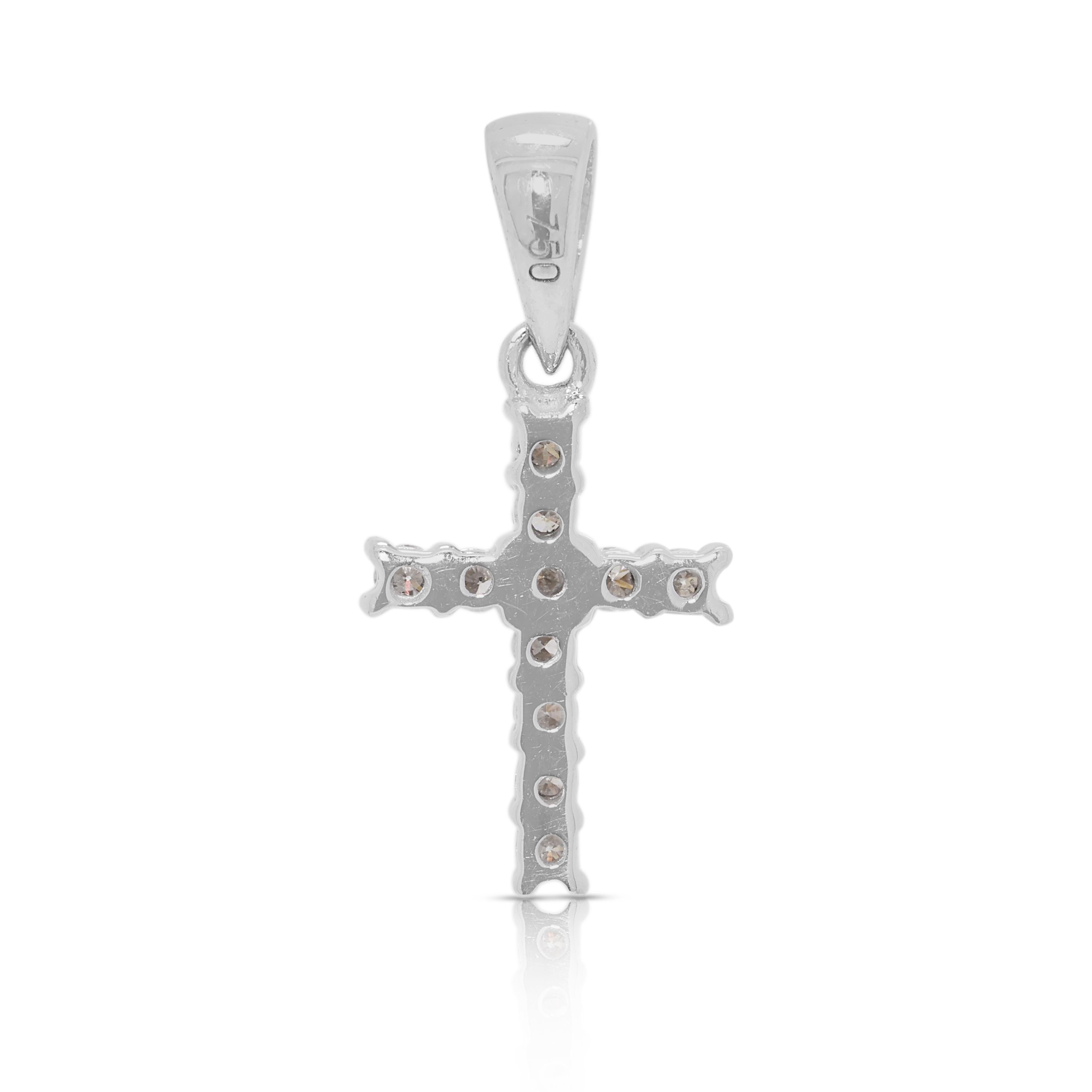 Pendentif croix en or blanc 18 carats avec diamant naturel de 0,07 ct exquis en vente 1