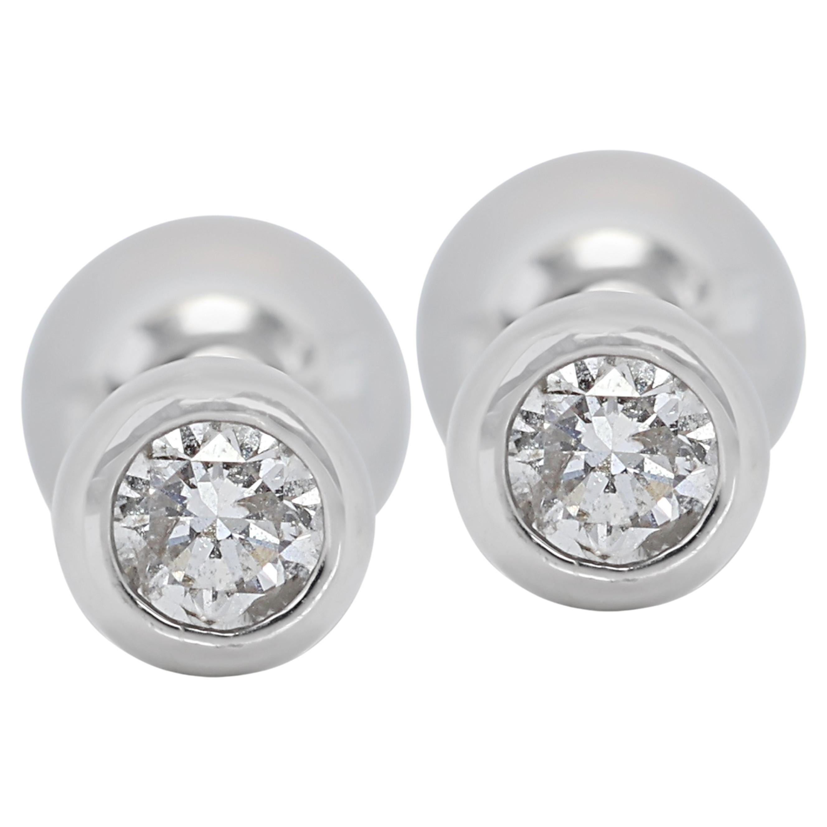 Exquisite 0.14ct Diamond Stud Earrings in 10K White Gold For Sale