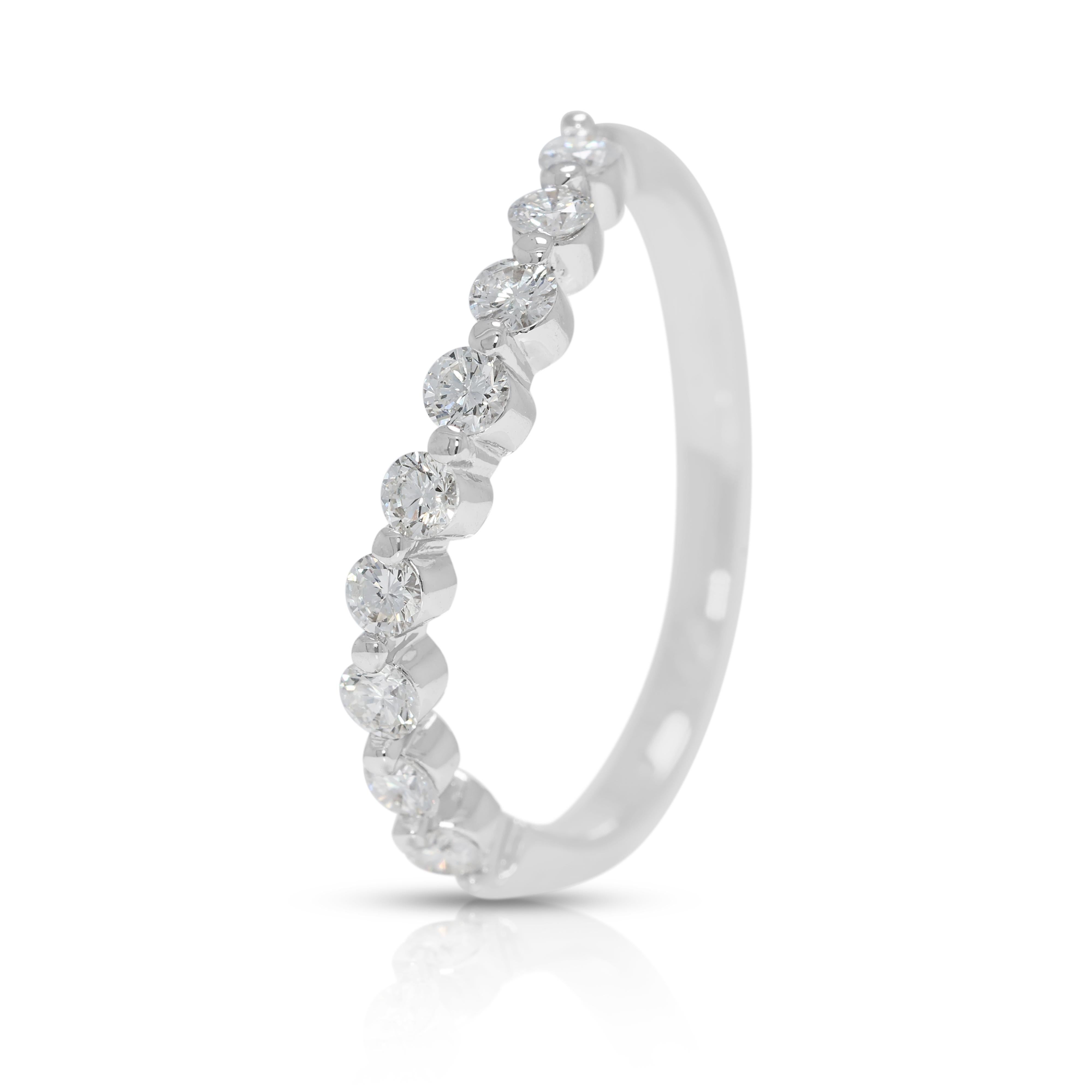 Exquisiter 0,31ct natürlicher Diamantring in 18K Weißgold Damen im Angebot