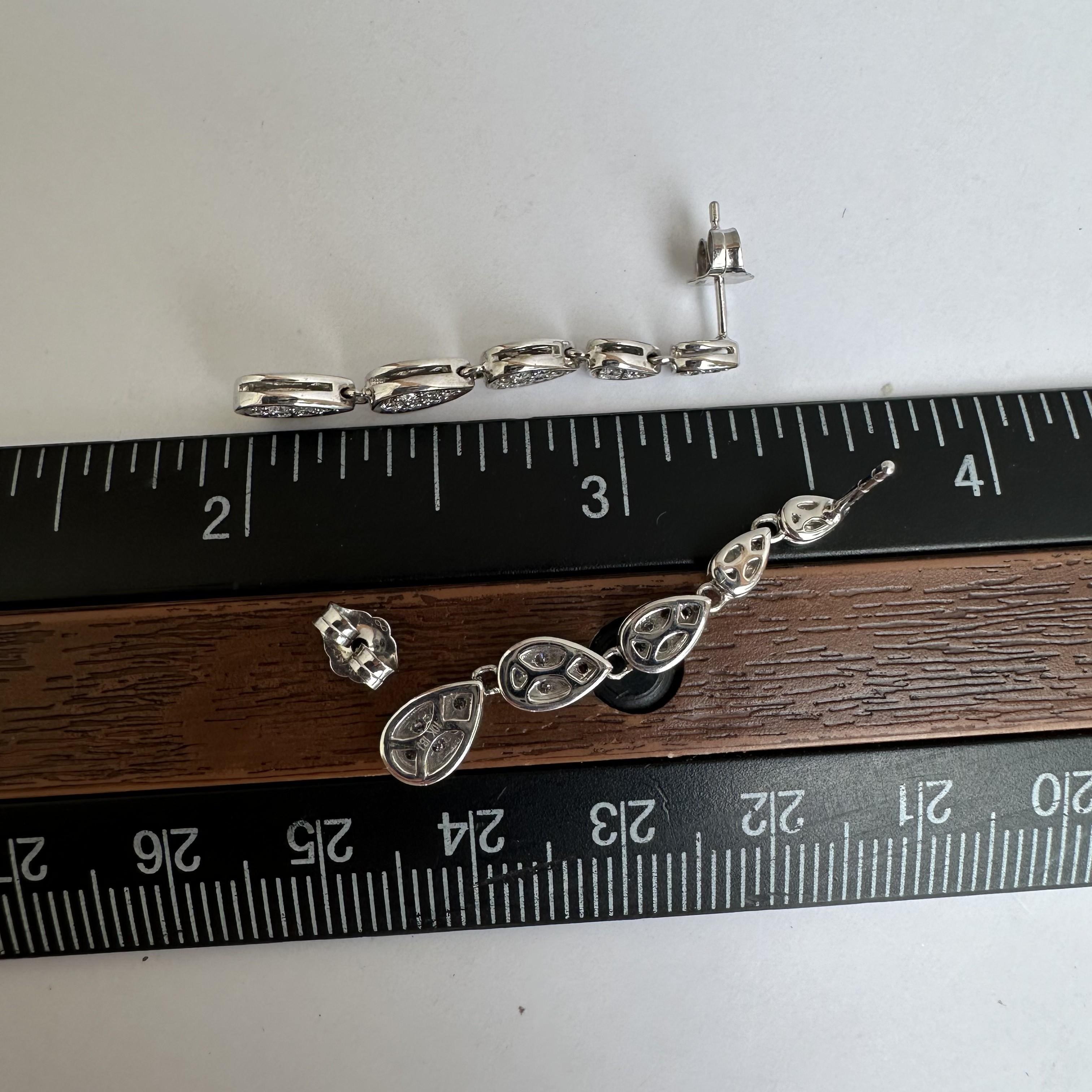 Women's Exquisite 0.50ctw Natural Diamond Drop Earrings in 10kt White Gold, GH SI, New For Sale