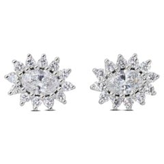Exquisite 0,6 Karat ovale Brillant-Diamant-Ohrringe mit 0,41 Karat Seitendiamant