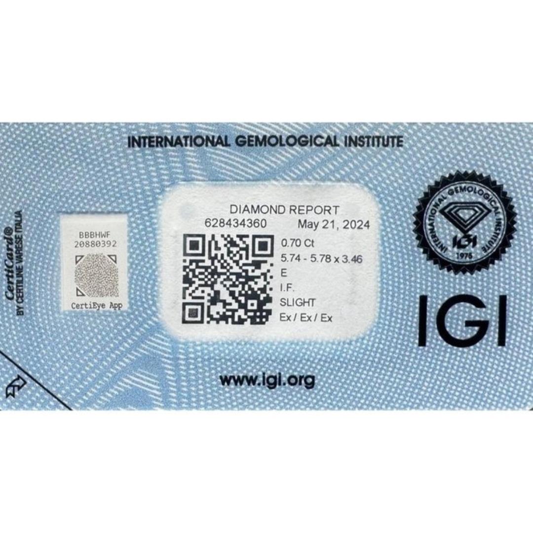 Exquisite 0.70ct Triple Excellent Ideal Cut Round Diamond - IGI Certified For Sale 2