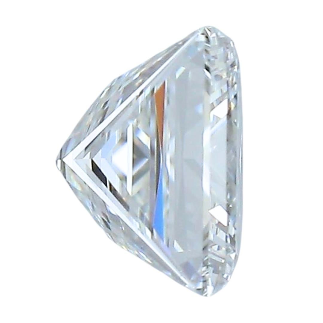 Exquisite 0.71ct Gorgeus Cut Natural Diamond - GIA Certified In New Condition For Sale In רמת גן, IL