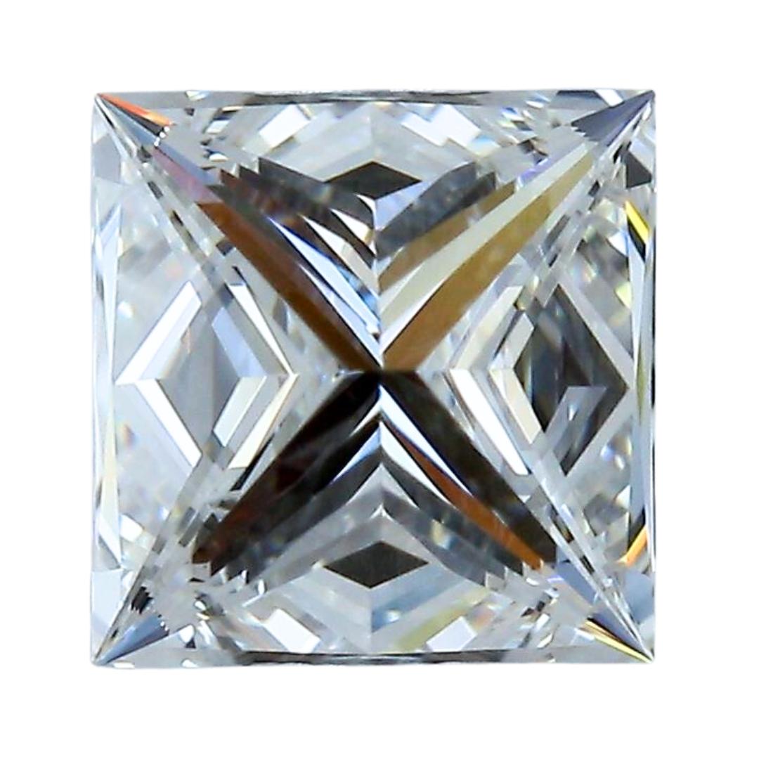 Women's Exquisite 0.71ct Gorgeus Cut Natural Diamond - GIA Certified For Sale