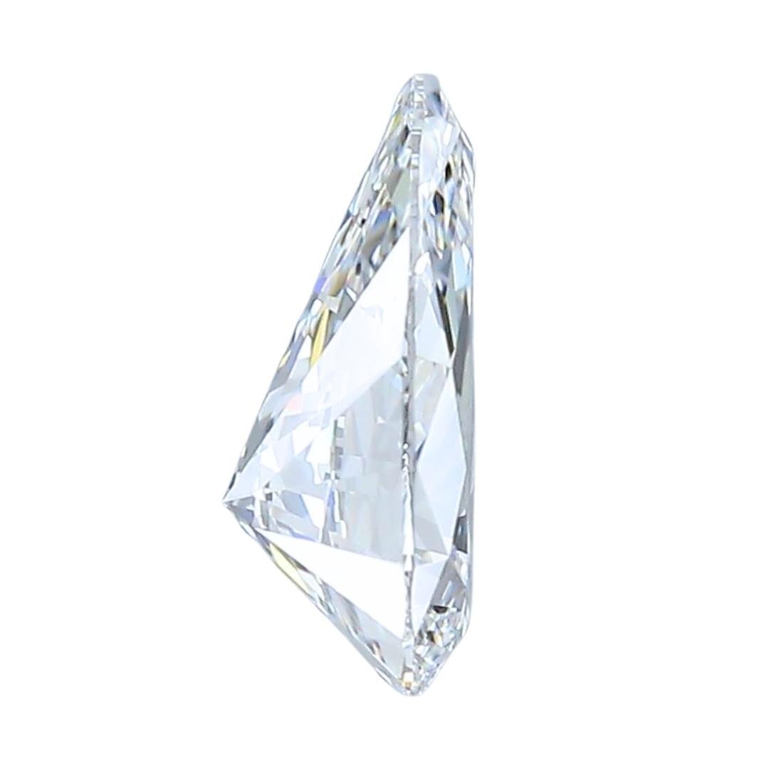 Taille poire Magnifique diamant taille poire de 0,71 carat, certifié GIA  en vente