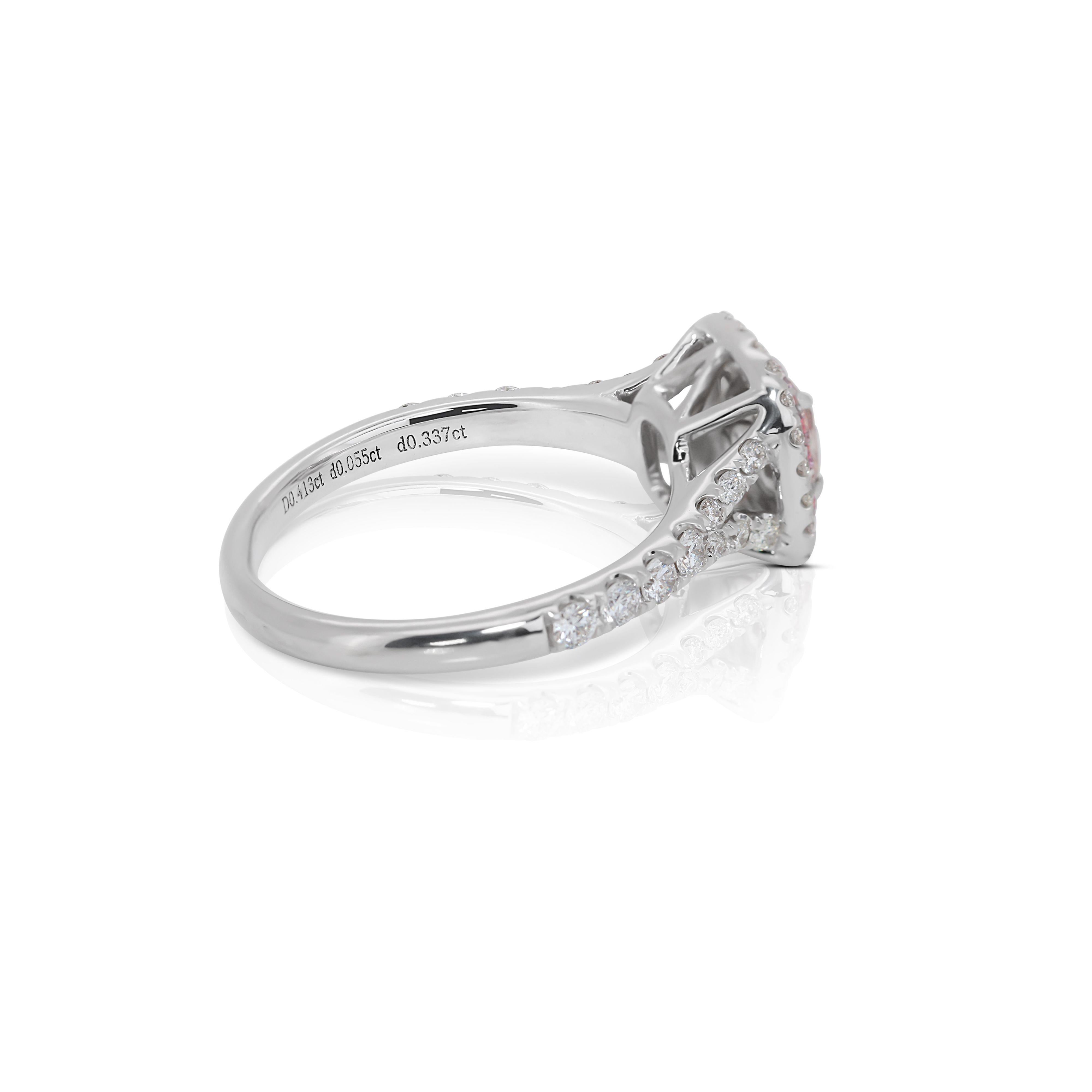 Exquisite 0.79ct Diamond Halo Ring in 18K White Gold For Sale 2