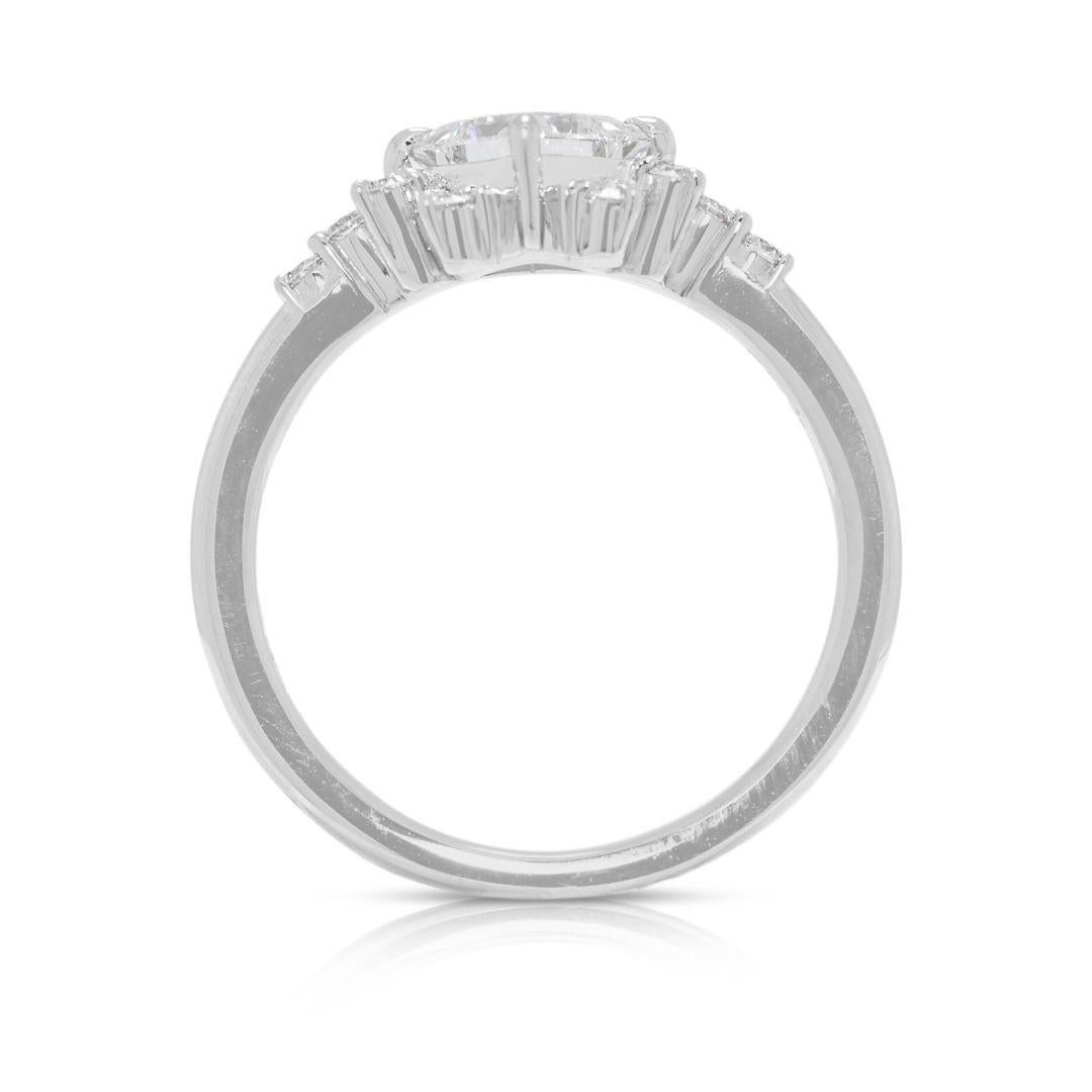 Exquisite 0.85ct Natural Diamond Platinum Ring by HAMRI en vente 2