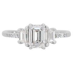 Exquisite 0.8ct Emerald Cut Diamond Ring