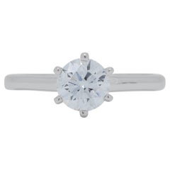 Exquisito anillo solitario de diamantes de 0,90 ct en oro blanco de 18 quilates 