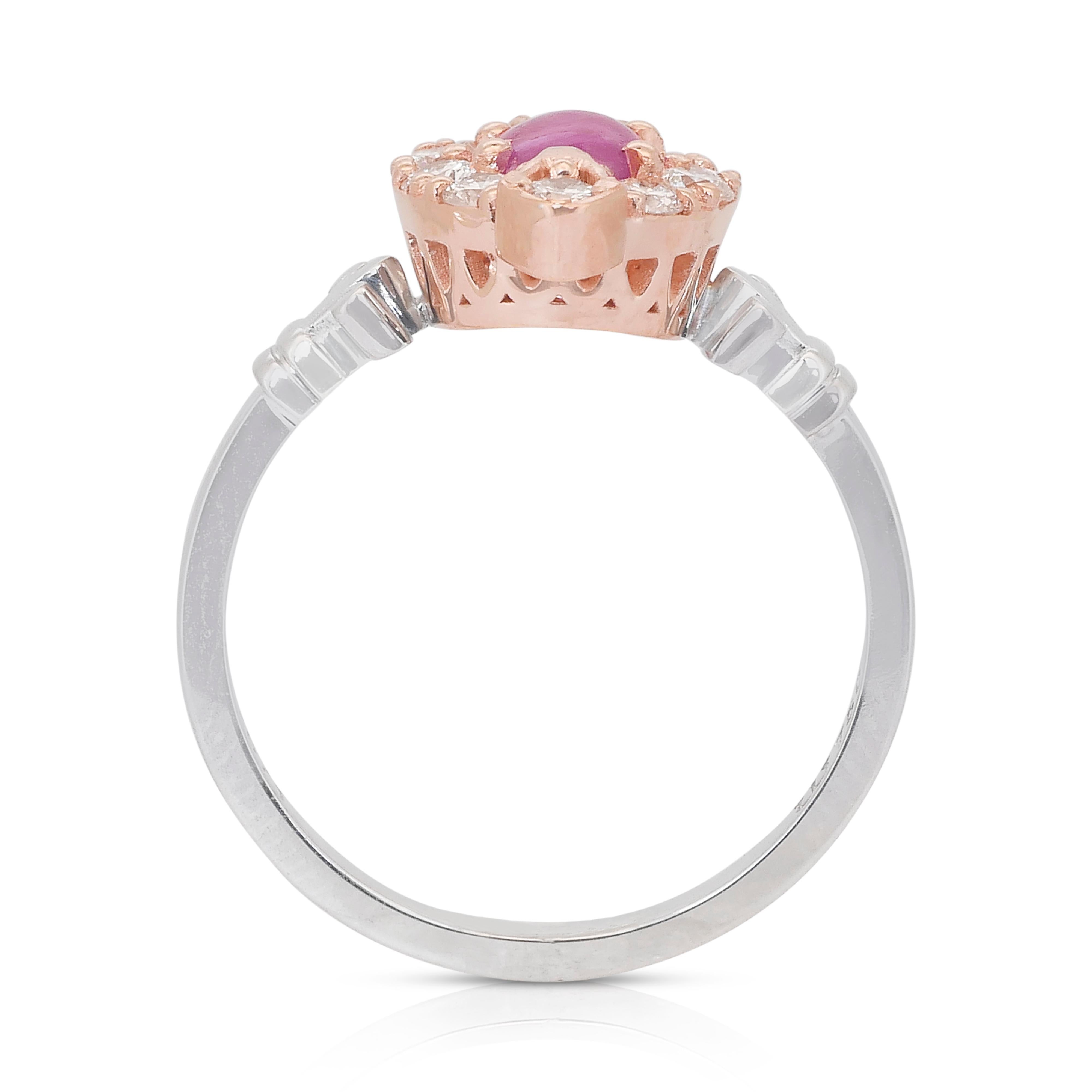 Squisito anello a grappolo con rubino e diamanti da 0,97 carati in oro rosa e bianco 18 ct. in vendita 4