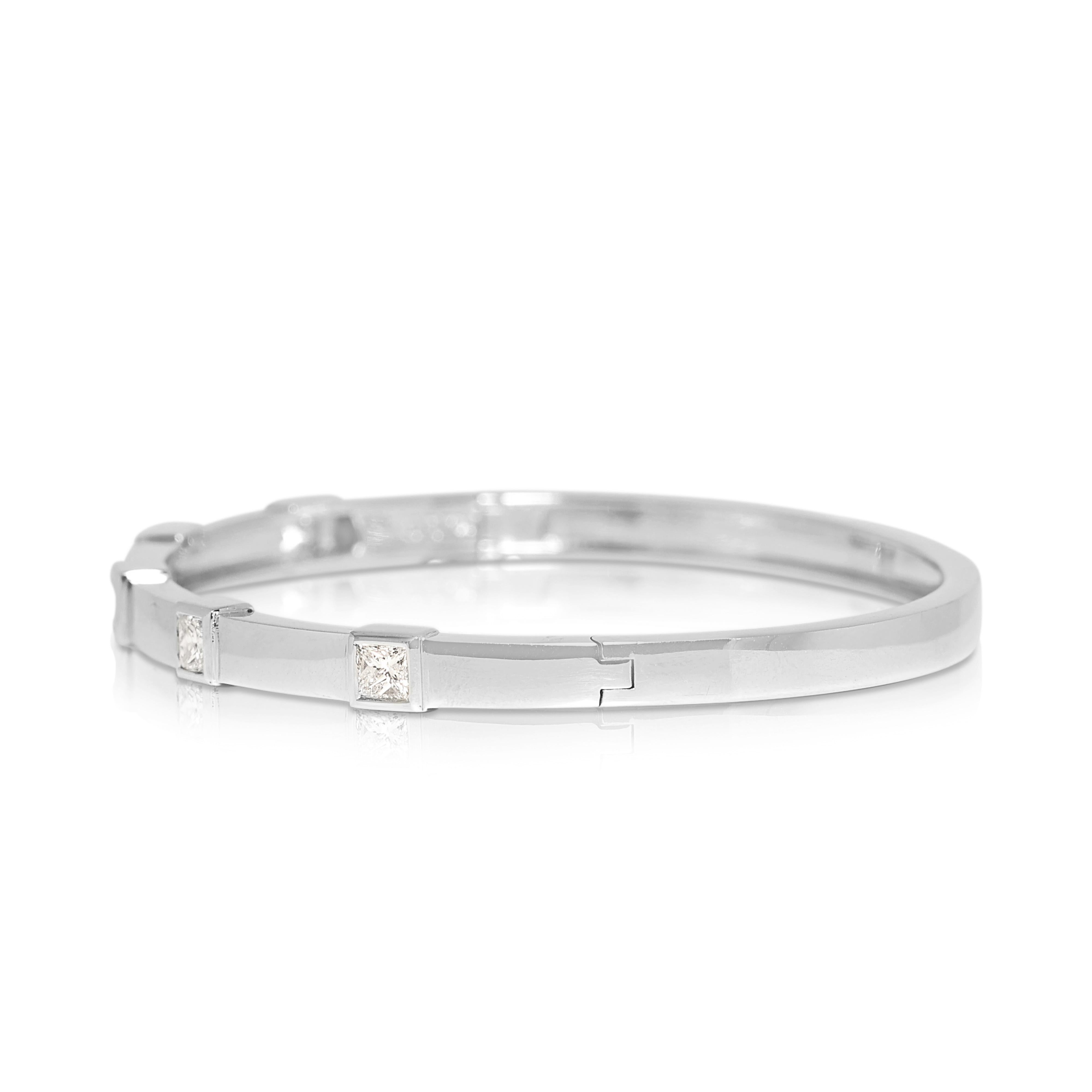 Squisito bracciale con diamanti naturali da 0,9 carati in oro bianco 18 carati In condizioni ottime in vendita a רמת גן, IL