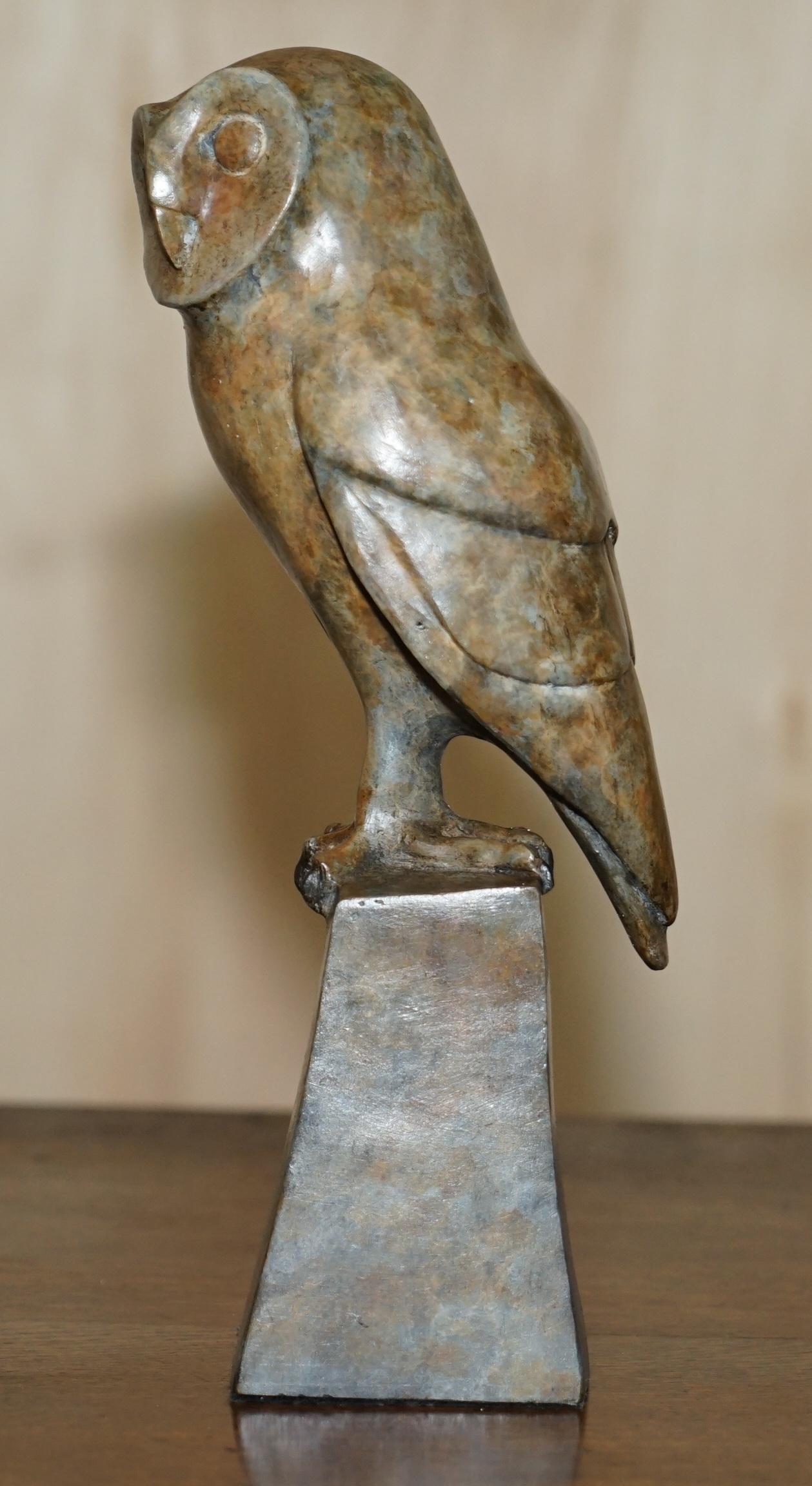 Exquisite 1/25 Limited Edition Alan Biggs Solid Bronze Owl Signed and Numbered For Sale 1