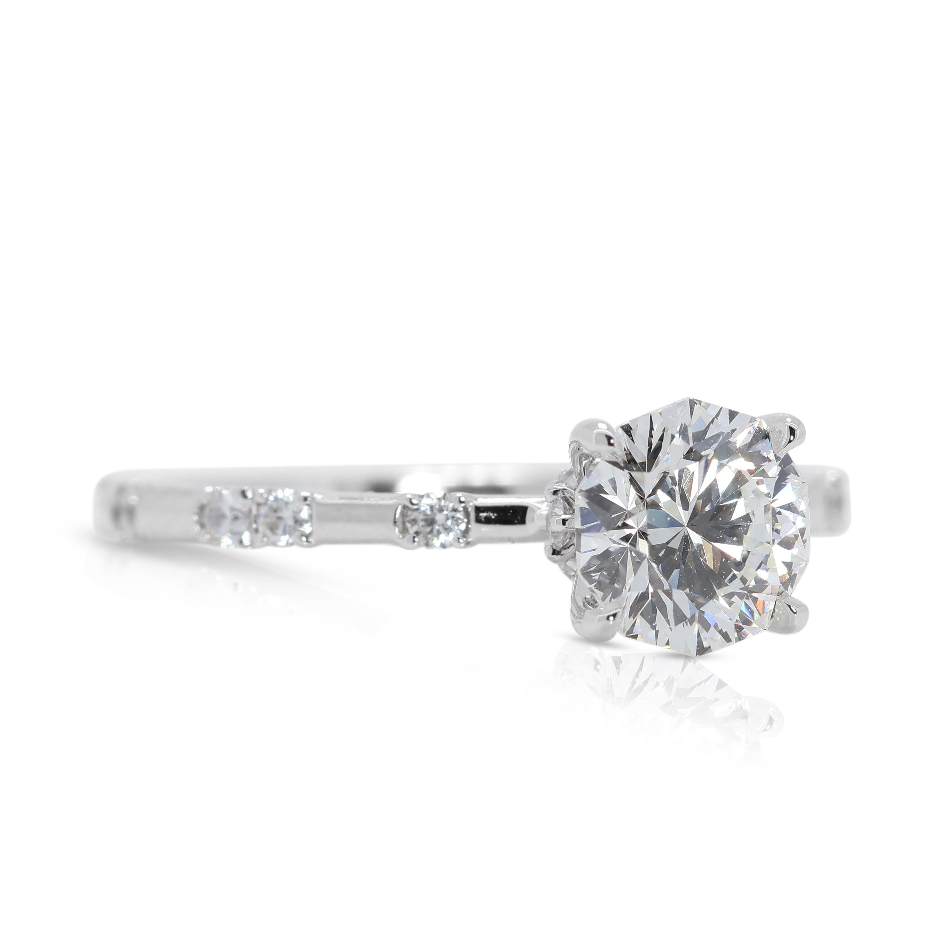 Taille ronde Magnifique bague de 1 carat et 15 points en or blanc 18 carats avec AGS en vente