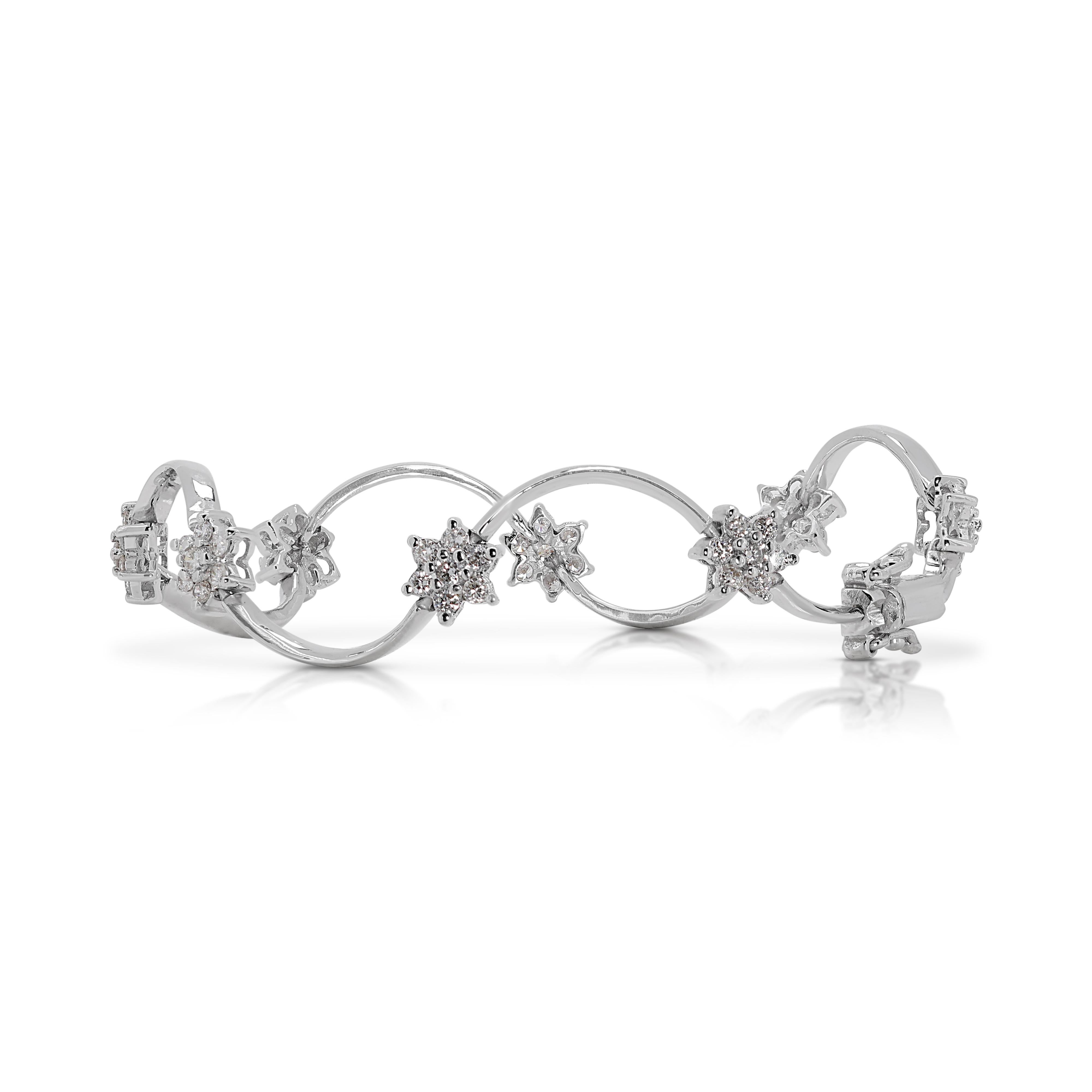 Exquisites Armband aus 18 Karat Weißgold mit 1 Karat und 40 Punkten natürlichem Diamanten im Zustand „Hervorragend“ in רמת גן, IL