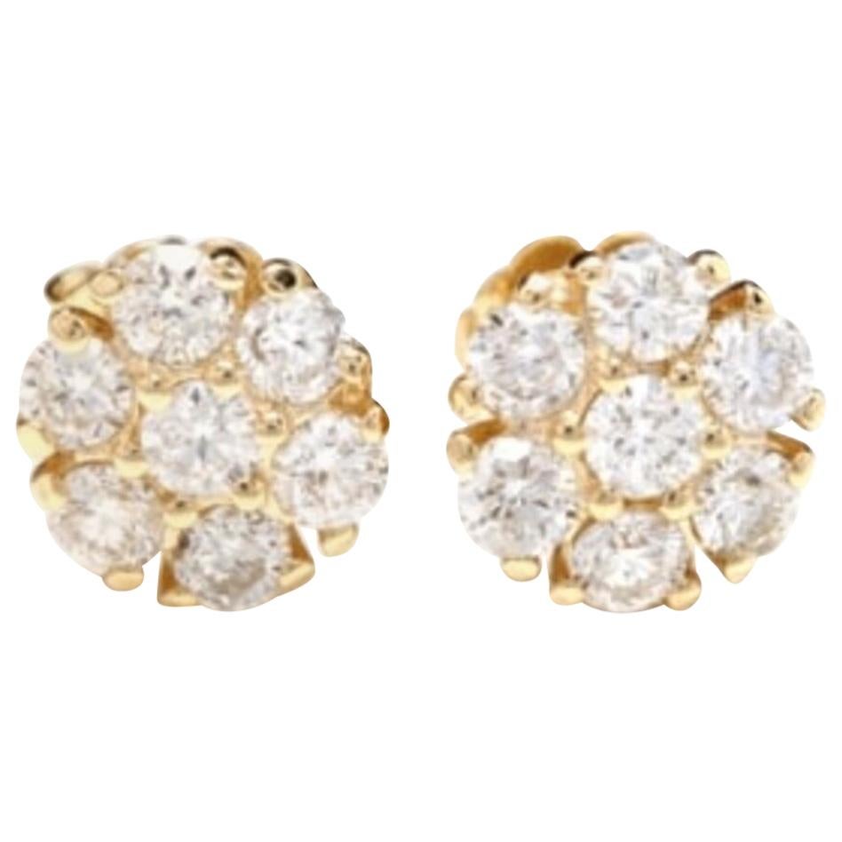 Exquisite 1.00 Carat Natural VS1-VS2 Diamond 14 Karat Solid Yellow Gold Earrings For Sale