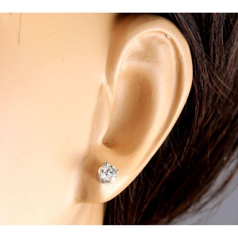 Women's Exquisite 1.00 Carat Natural Diamond 14 Karat Solid White Gold Stud Earrings For Sale