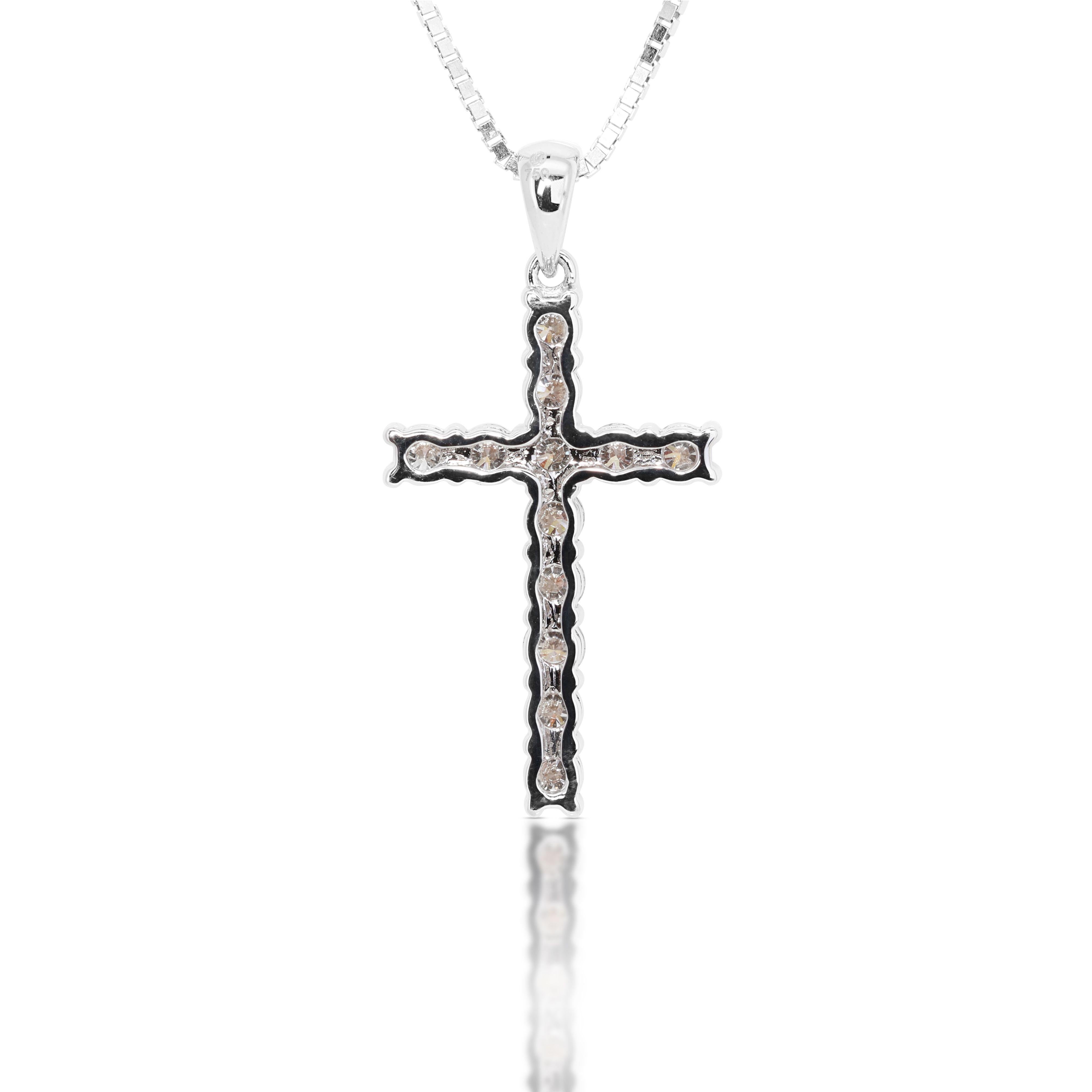 Exquisite 1.00ct Diamond Cross Pendant - (Chain not included) 2