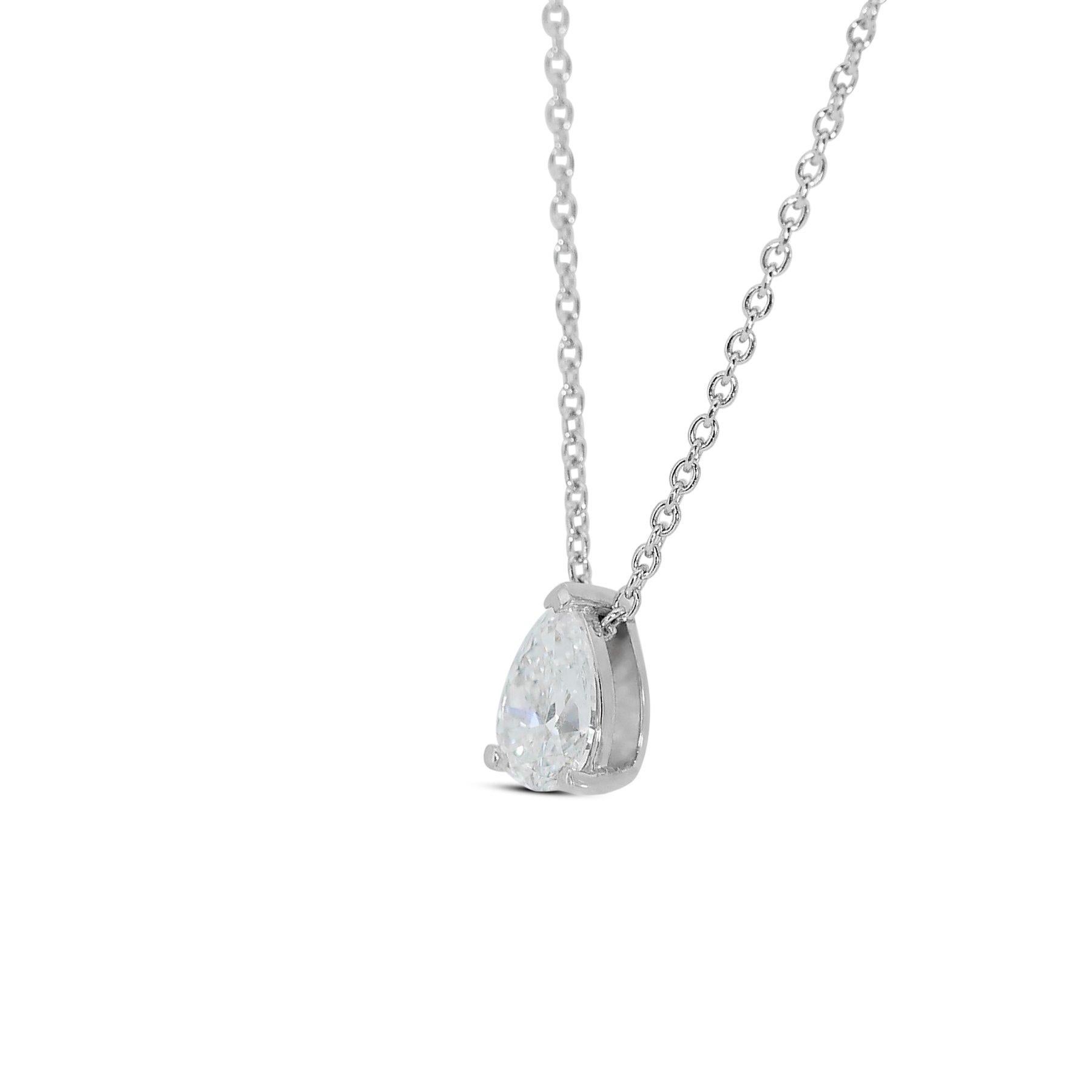 Exquisite 1.00ct Diamond Necklace with Pendant in 18k White Gold - GIA Certified

Adorn yourself with timeless elegance with this exquisite 18k white gold necklace, featuring a stunning 1.00-carat pear-shaped diamond. Light yet luxurious, this