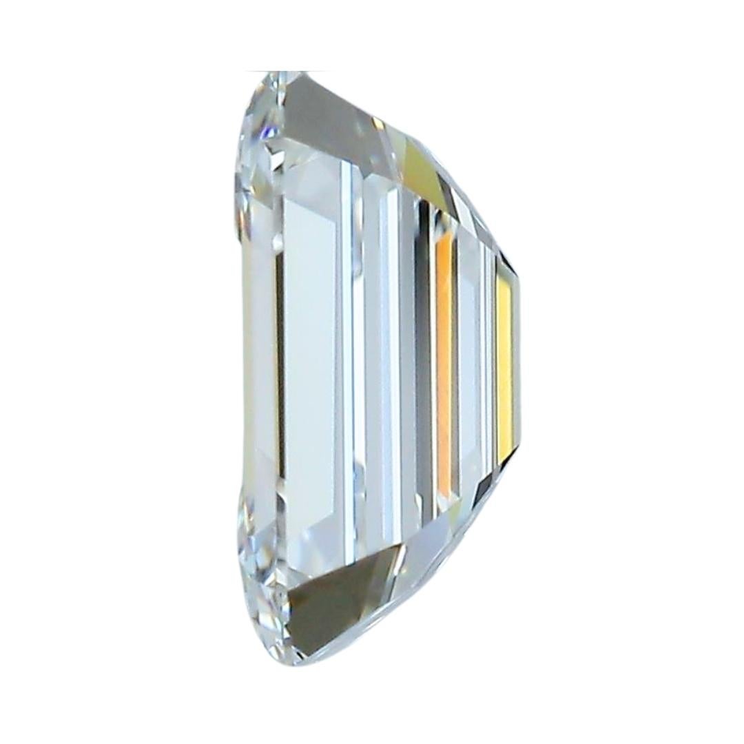 Women's Exquisite 1.01ct Ideal Cut Emerald Cut Diamond - GIA Certified