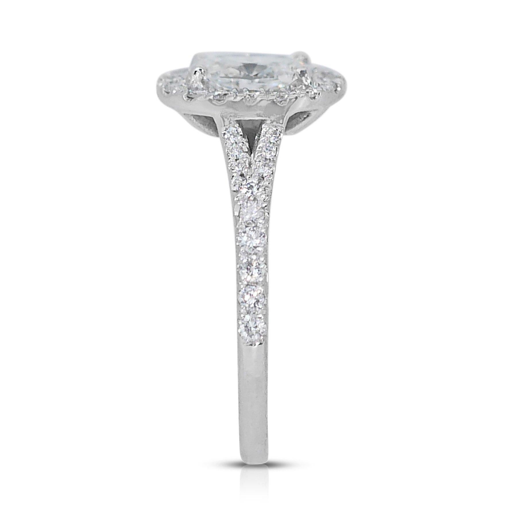 Exquisite 1.04ct Oval Diamond Halo Ring in 18k White Gold - GIA Certified For Sale 1