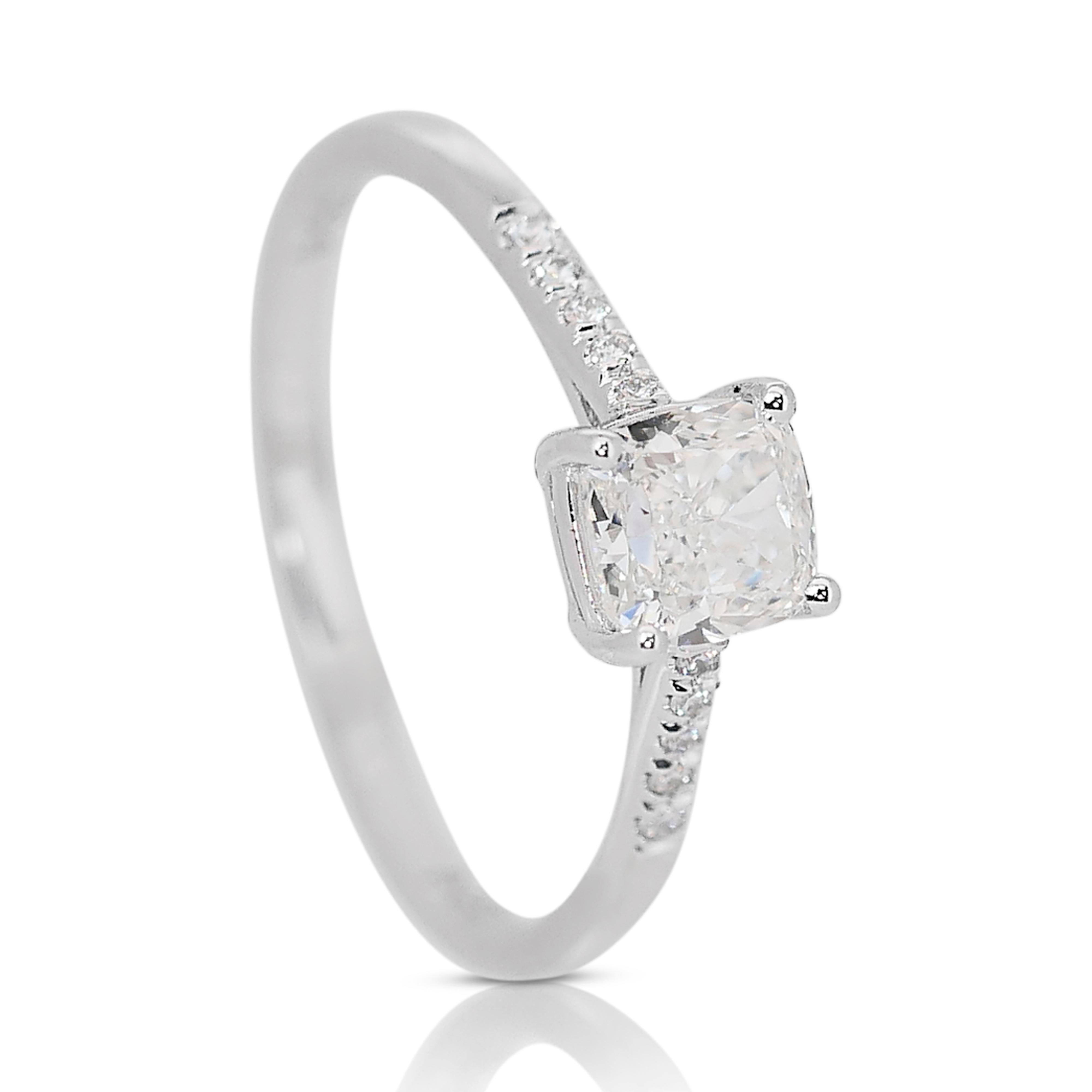 Magnifique bague pavée de diamants de 1,07 carat en or blanc 14 carats, certifiée GIA en vente 1