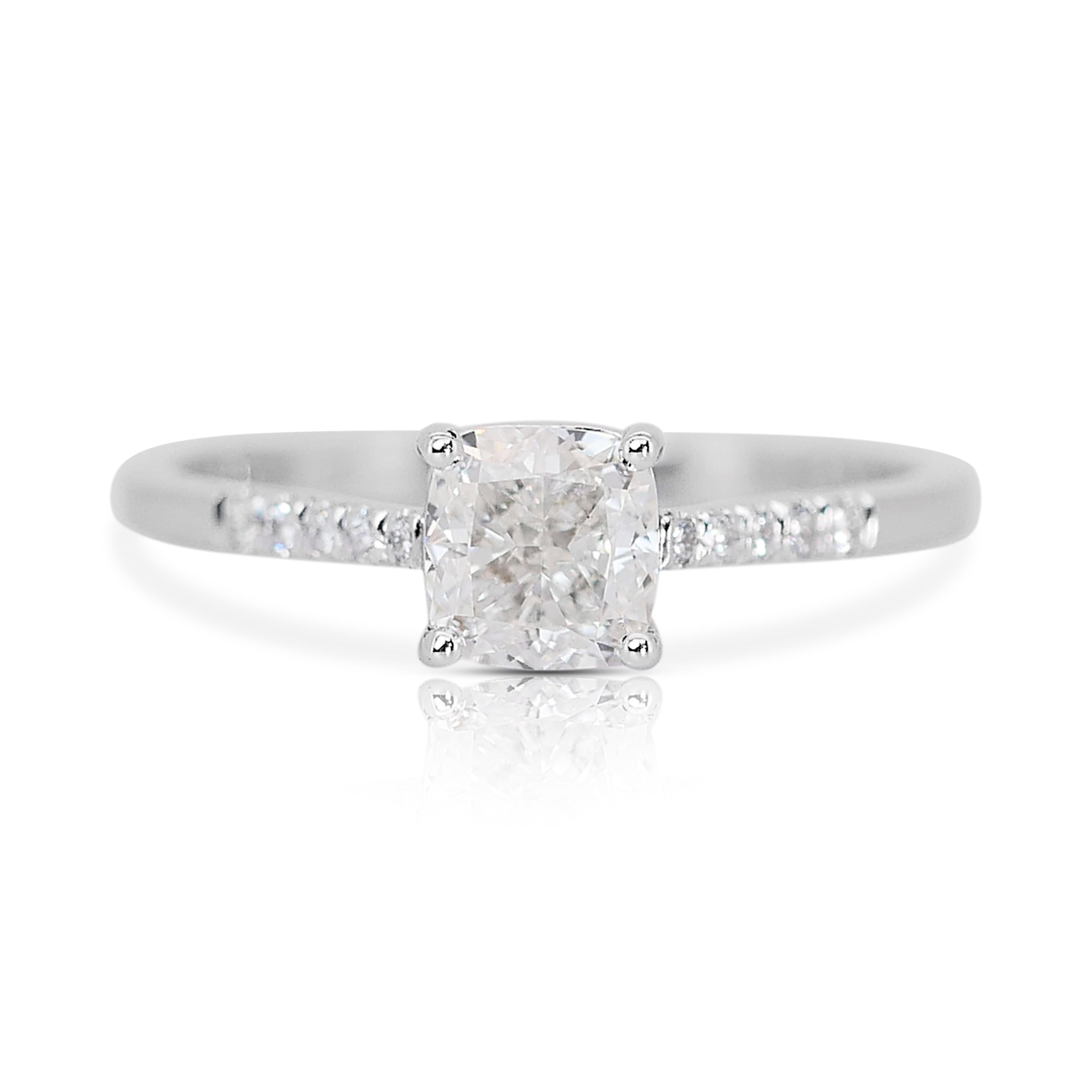 Magnifique bague pavée de diamants de 1,07 carat en or blanc 14 carats, certifiée GIA en vente 3