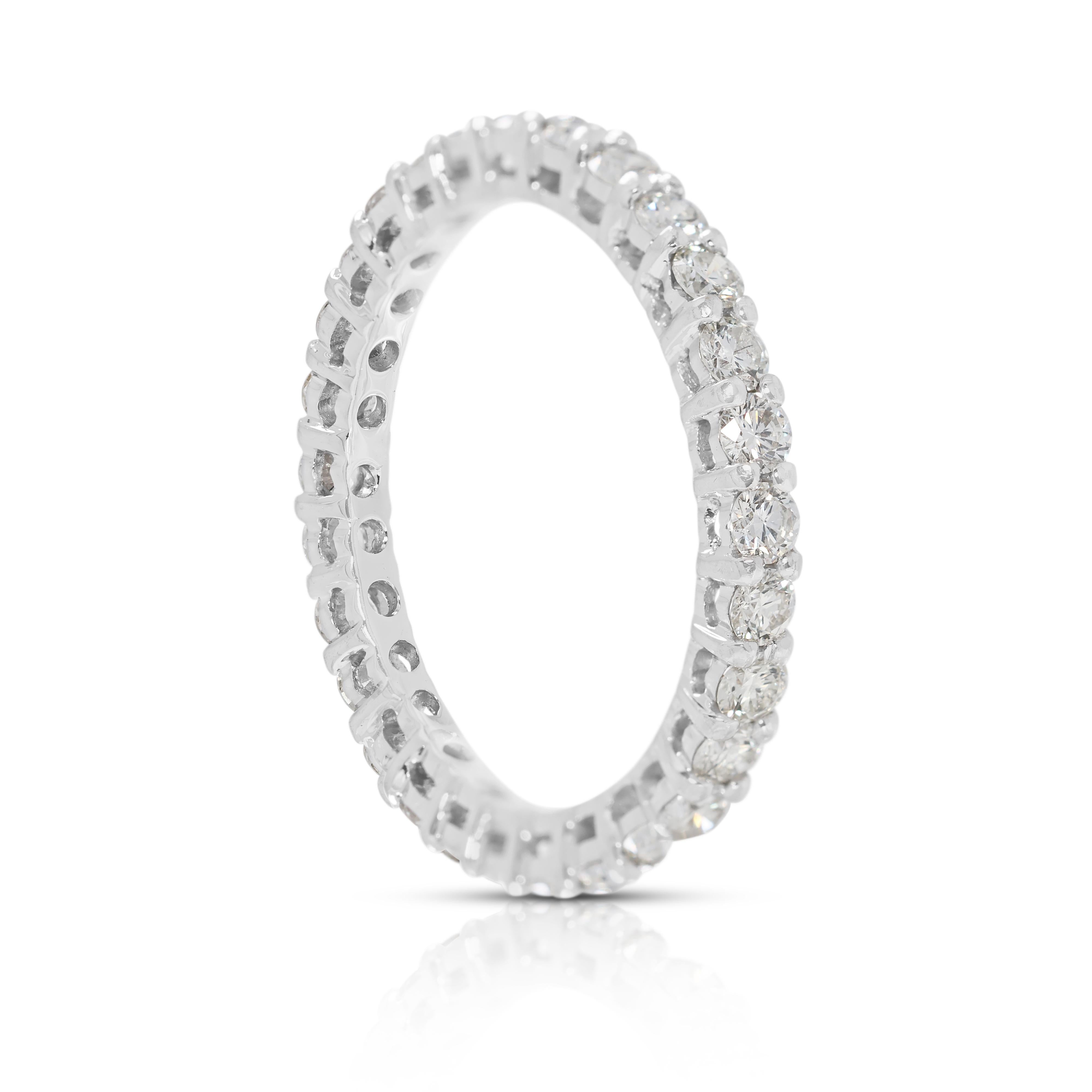 Exquisite 1,08ct natürlichen Diamanten Eternity Ring in 14K Weißgold im Zustand „Hervorragend“ im Angebot in רמת גן, IL