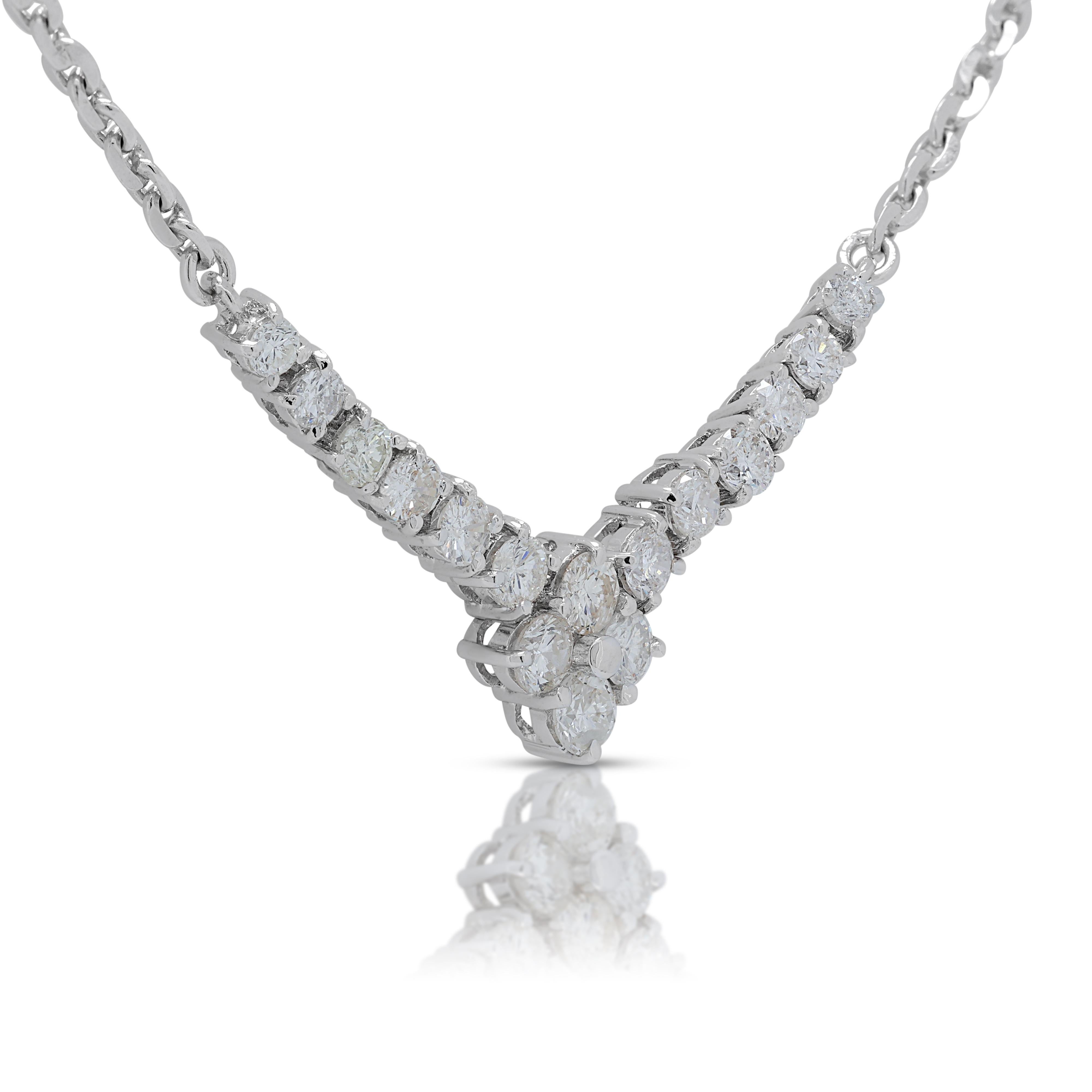 Round Cut Exquisite 1.0ct Diamonds Necklace in 18K White Gold  For Sale