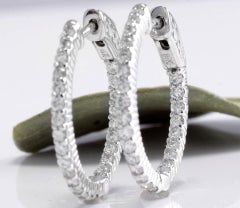 Exquisite 1.15 Carat Natural Diamond 14 Karat Solid White Gold Hoop Earrings