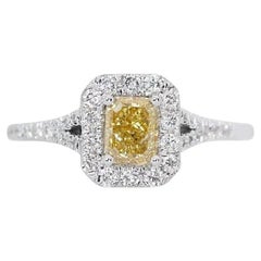 Exquise bague en or blanc 18 carats avec diamant taille brillant modifié de 1,19 carat