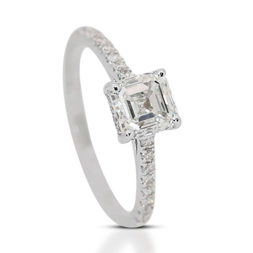 Exquisite 1.20ct Square Emerald-cut Diamond Ring For Sale 2