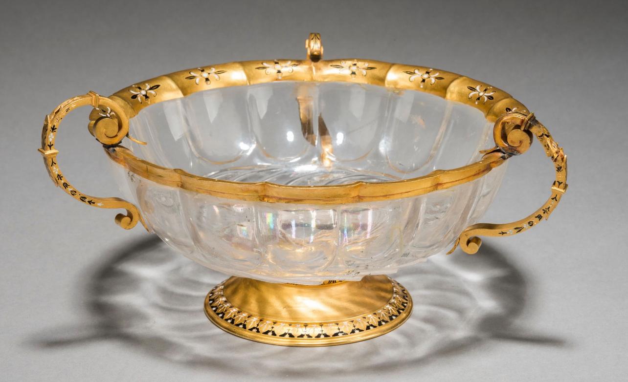 Exquisite 13th Century Rock Crystal and Gold Bowl in Superb Condition For Sale 6