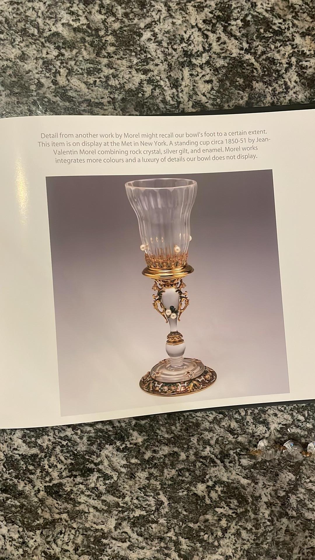 Exquise coupe en cristal de roche et or du 13e siècle en superbe état en vente 11