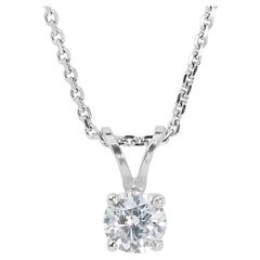 Exquisite 14 kt. White Gold Ring with 0.33 ct Total Natural Diamonds - AIG Cert