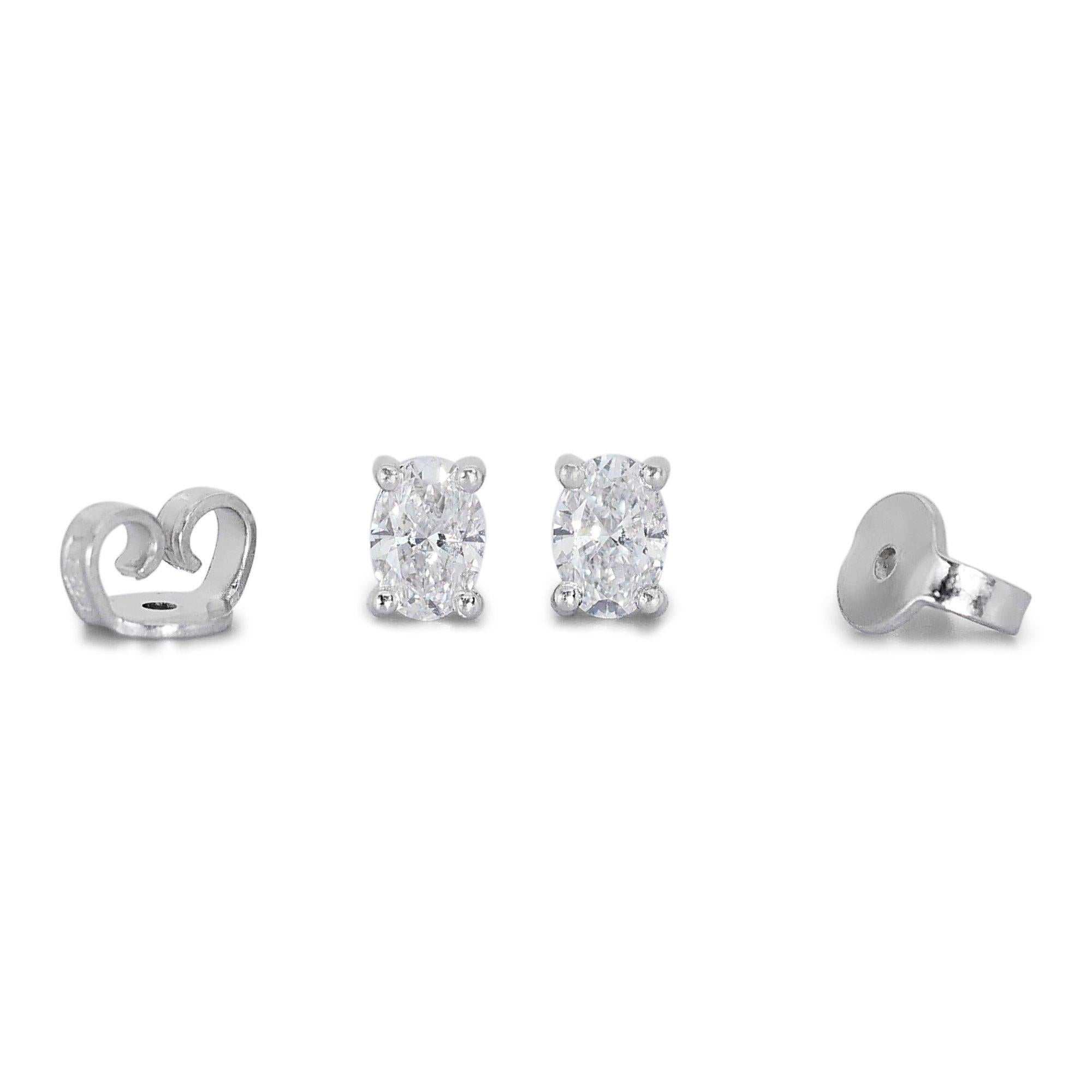 Exquisite 1.40ct Oval Diamond Stud Earrings in 18k White Gold - GIA Certified For Sale 3