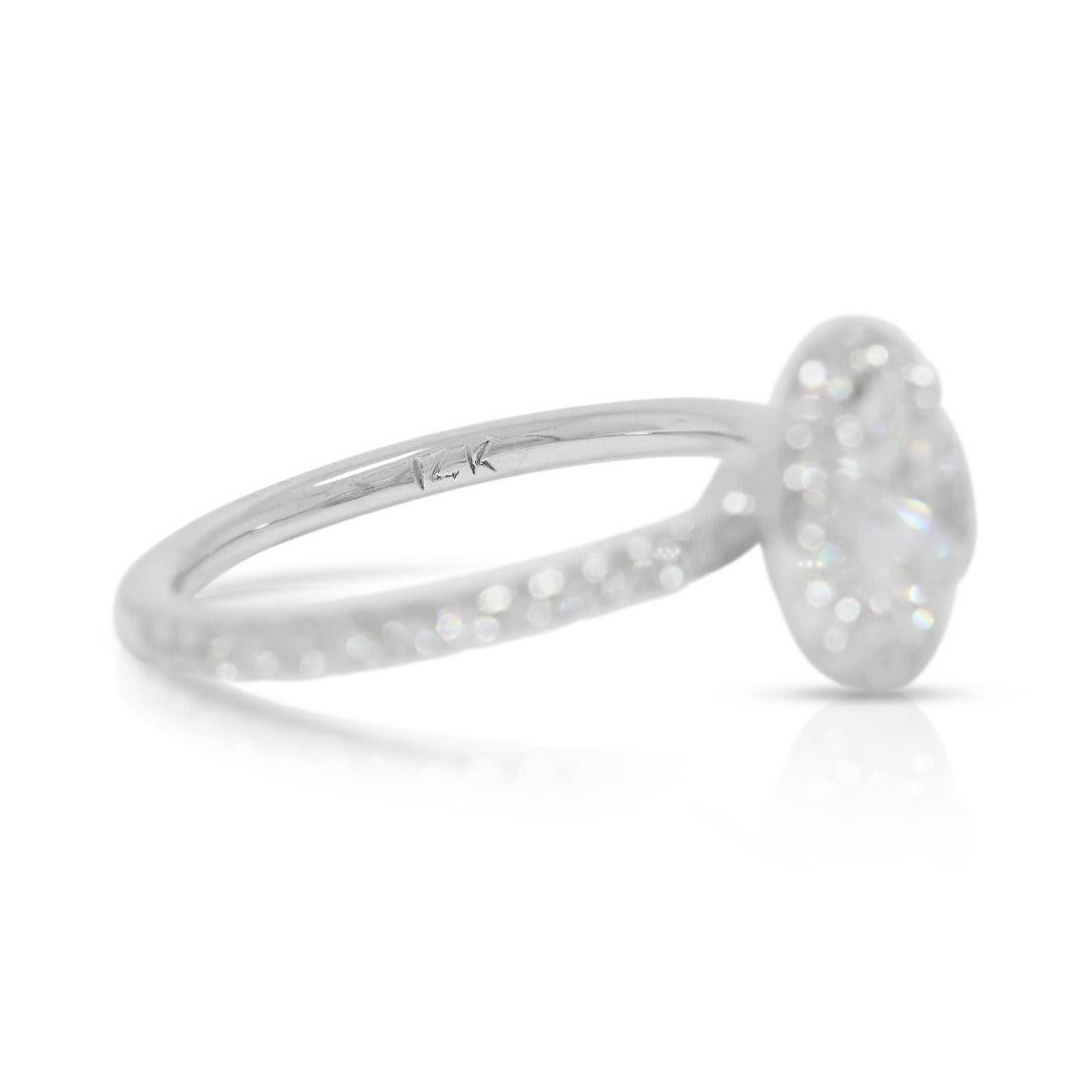 Exquisite 1.42ct Halo Pave Natural Diamond Ring in 14K White Gold In condizioni ottime in vendita a רמת גן, IL